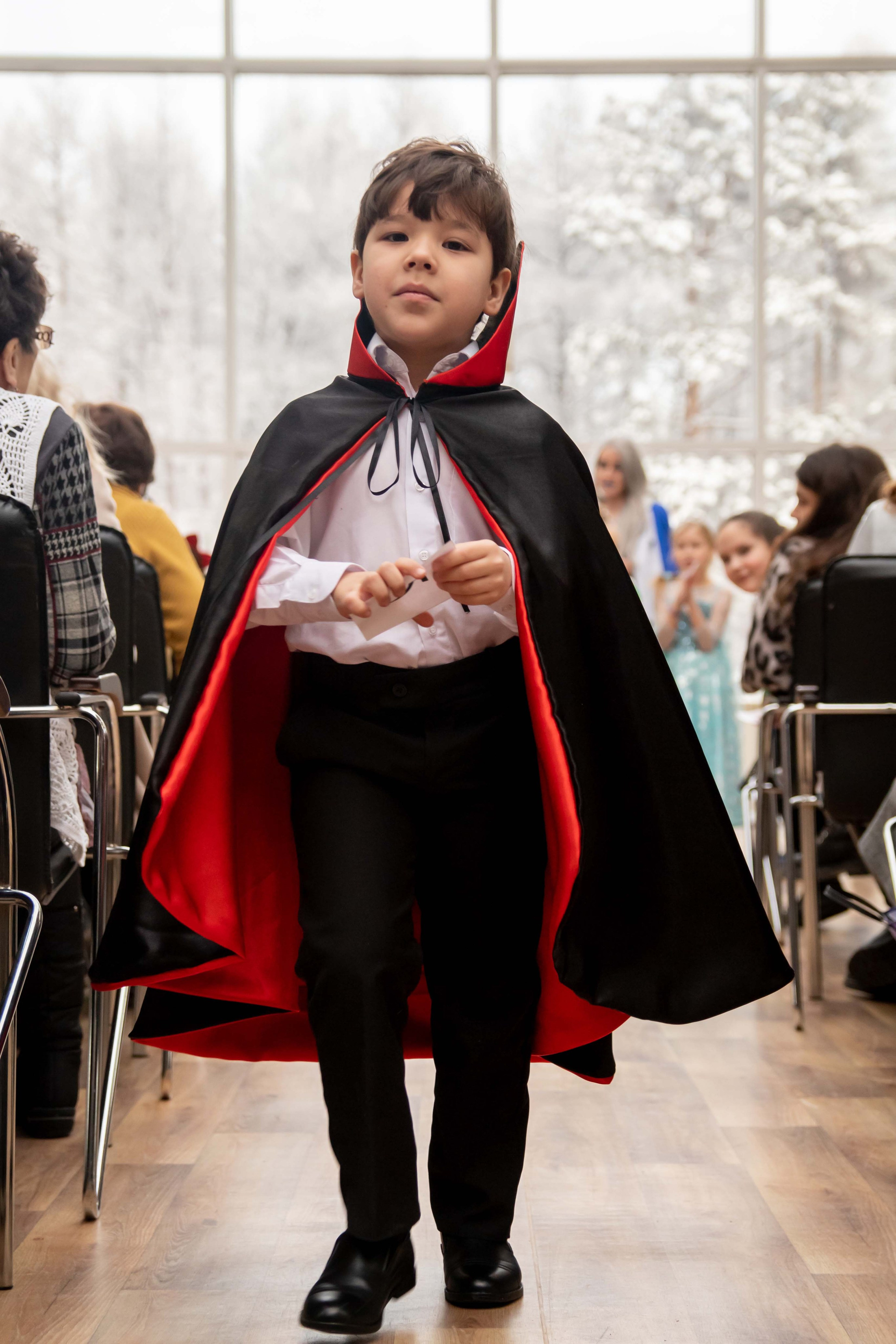 Благотворительный концерт. Часть1: Дети. Репортажный Фотограф