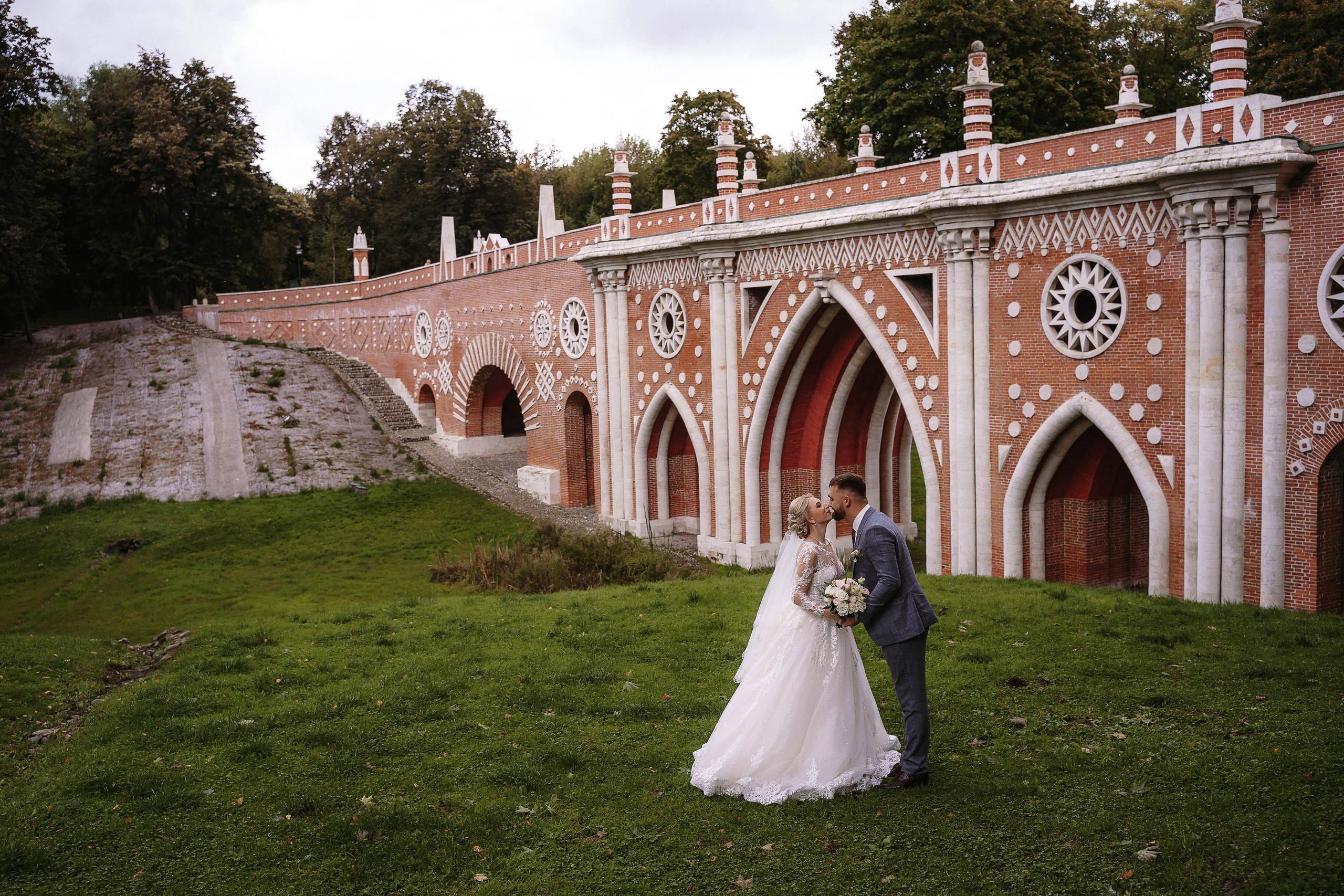 Свадебная фотосессия для Юлии и&nbsp;Надира в&nbsp;Царицино