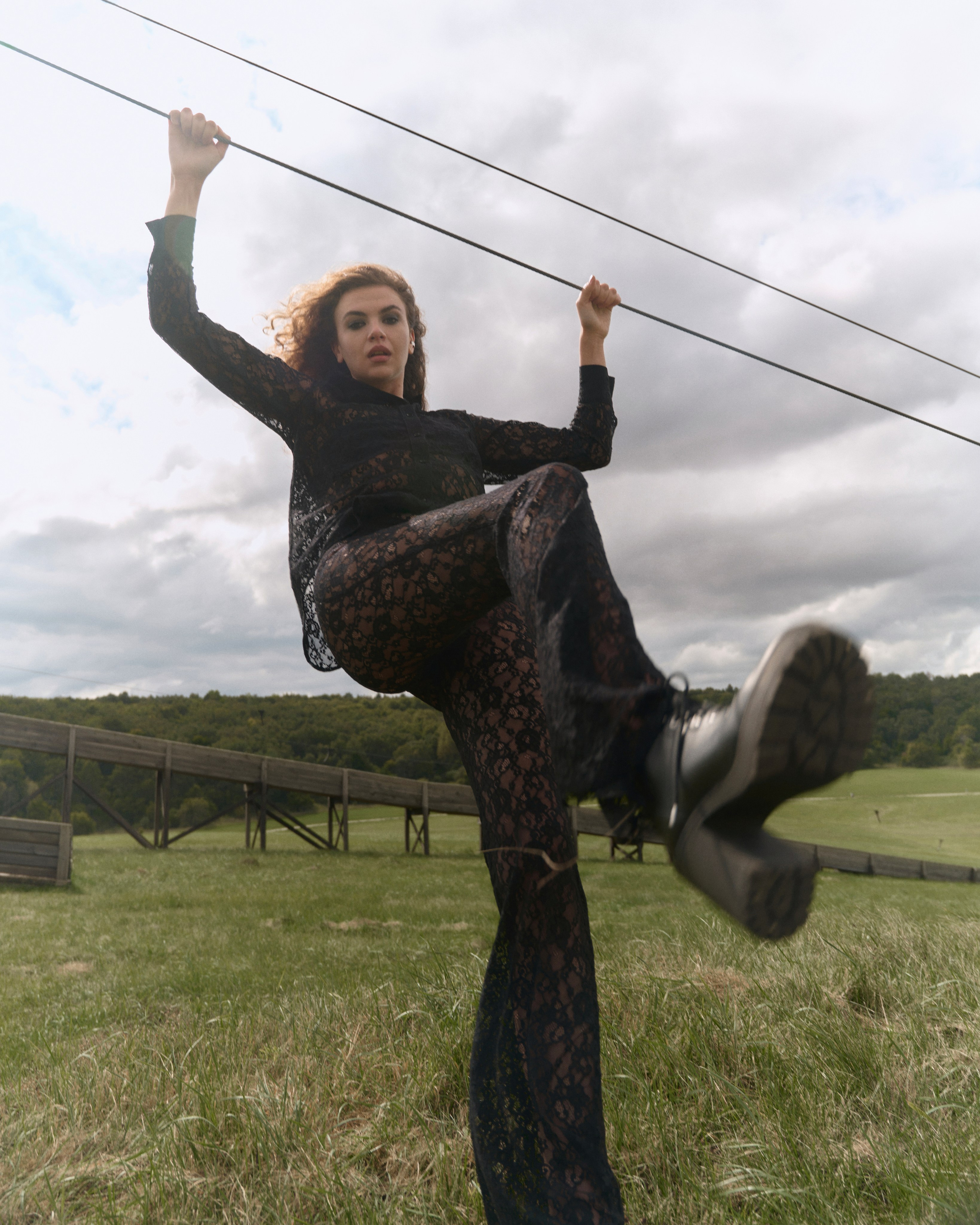 Julia. Z H U R A V L E V