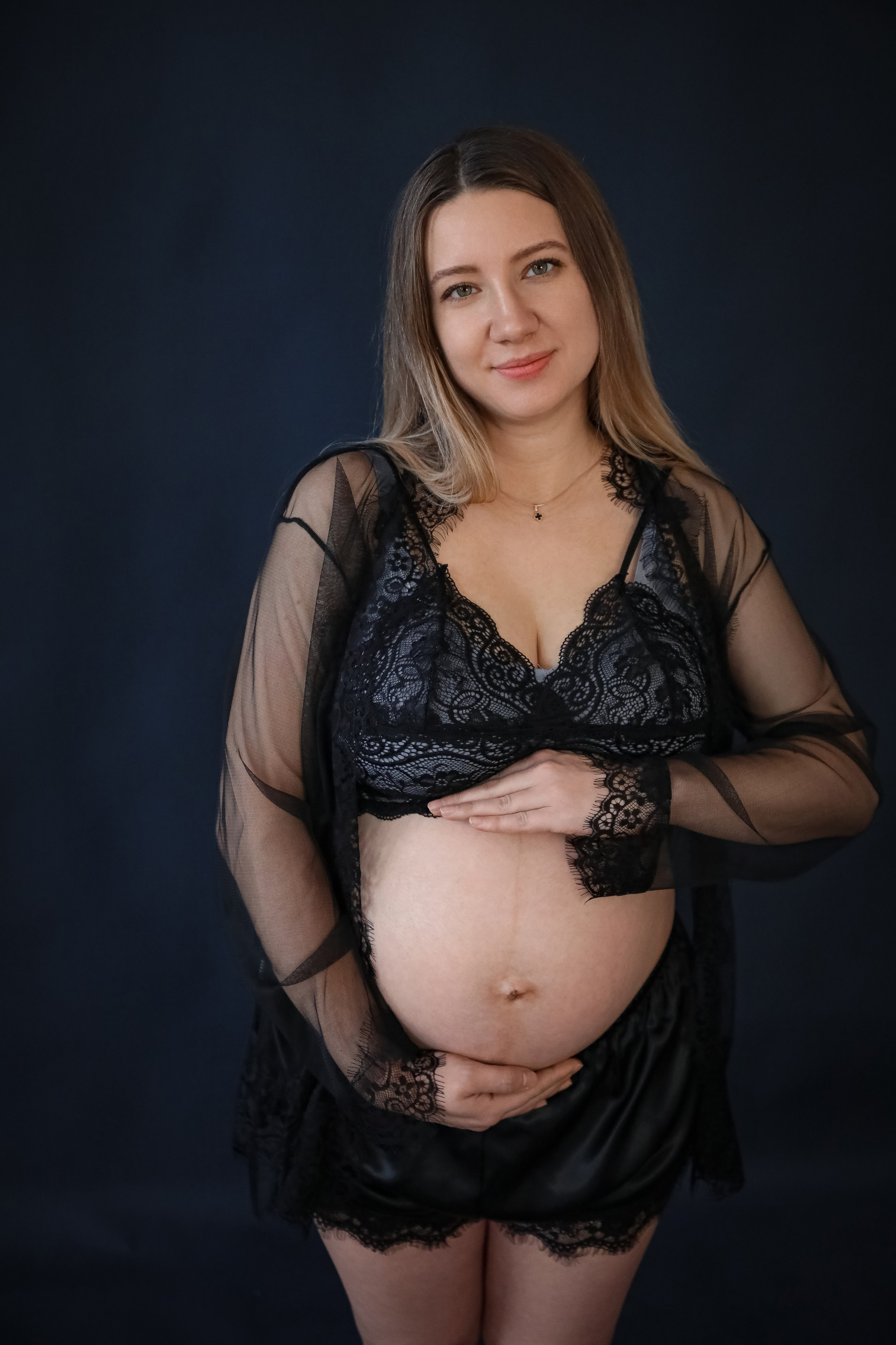 ГАРДЕРОБ ДЛЯ БЕРЕМЕННЫХ. Фотограф г. Хабаровск. Семейные и индивидуальные съёмки