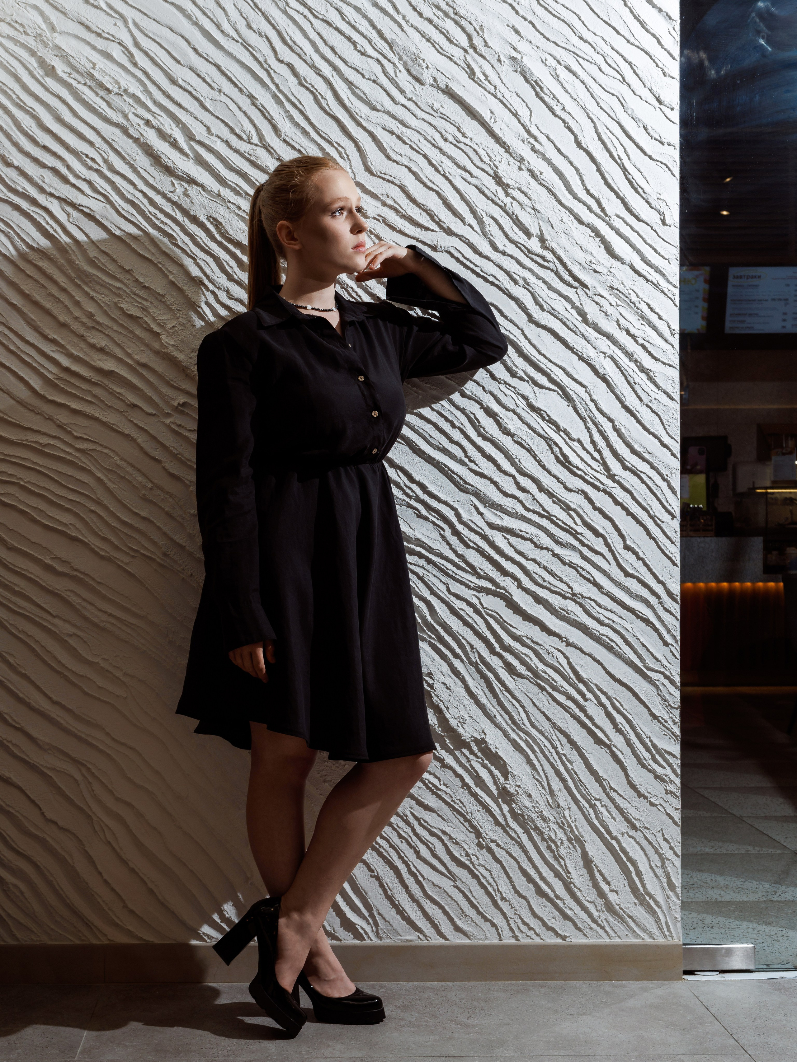 TONY CLOU. Съёмка в кофейне. Фотограф Виталий Хайлов, Екатеринбург