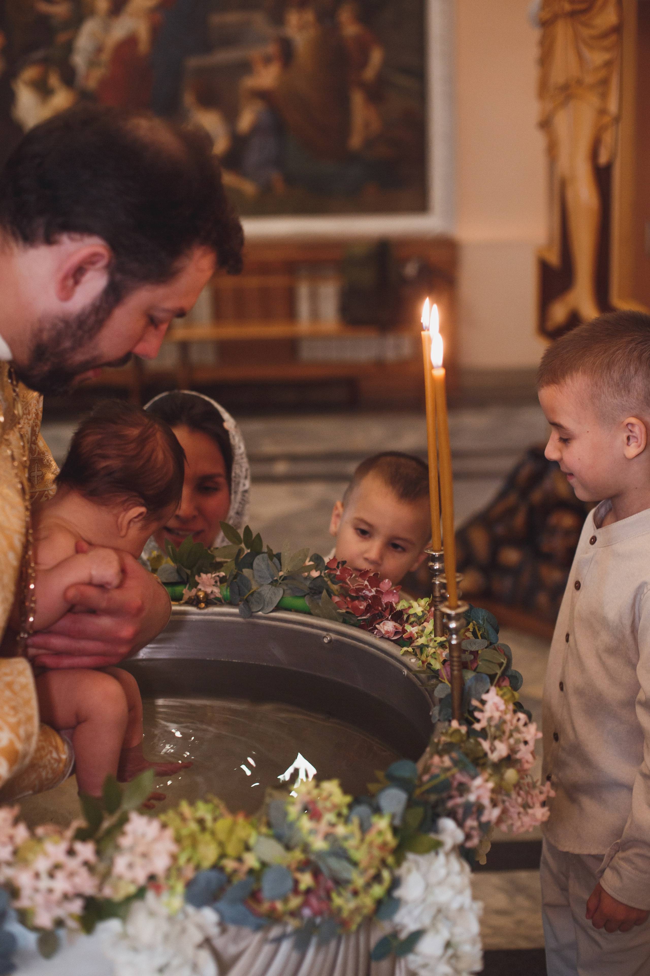 Фотосъёмка таинства крещения в Белгороде. Свадебный и контент фотограф в Белгороде Ярослав Гаврилейченко
