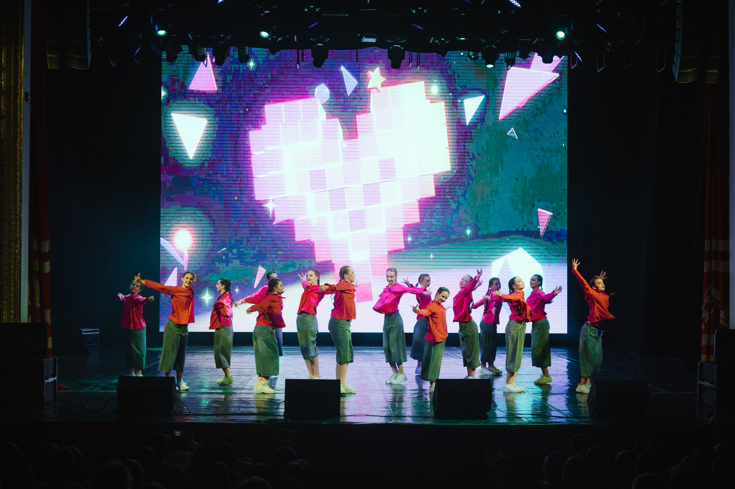 Todes. Студия танца Аллы Духовой. Сайт фотографа Данилы Пащенко