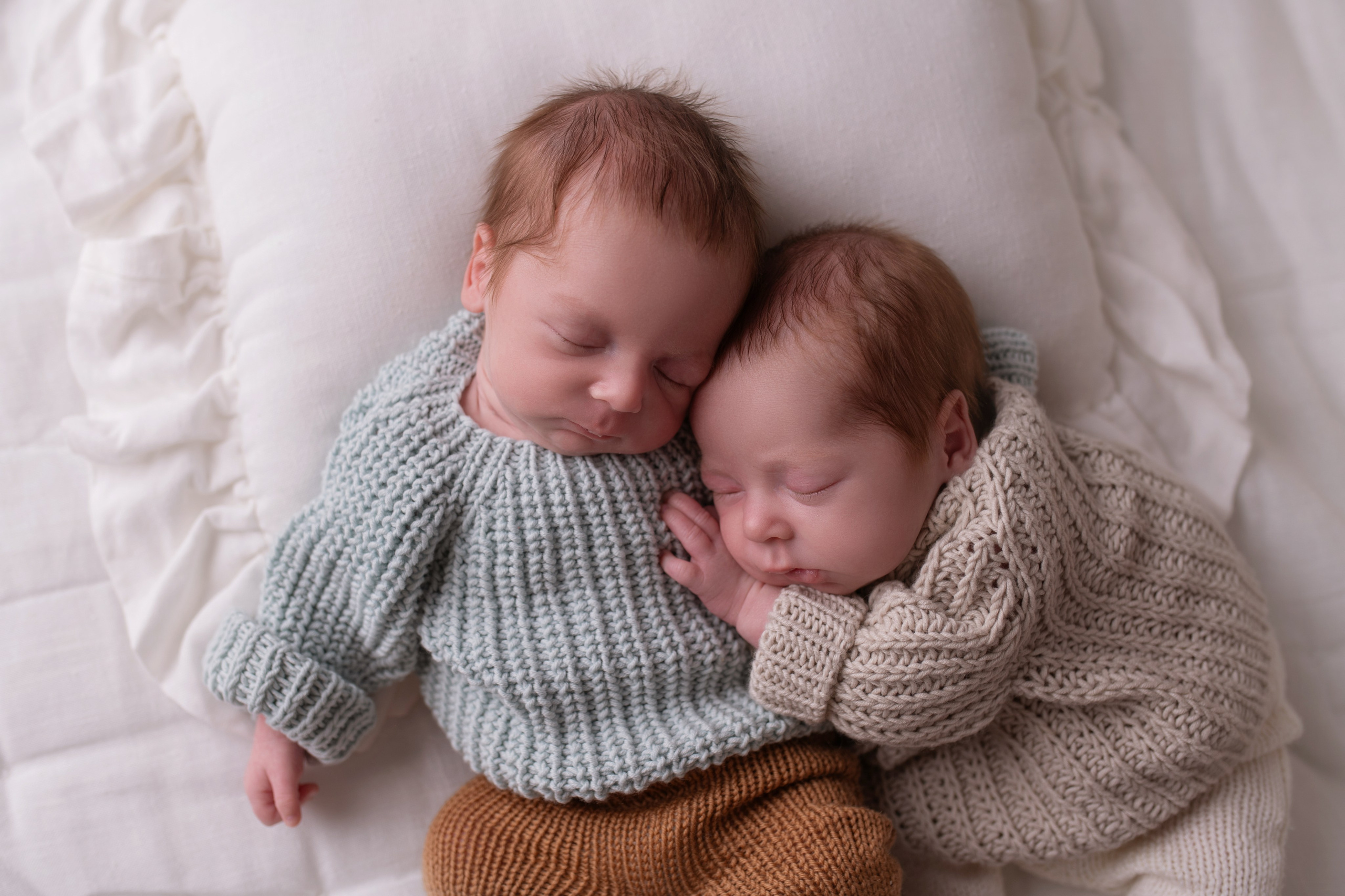 Ярослав и Владислав. Кобякова Мария. Фотограф новорождённых и детей до года город ИРКУТСК