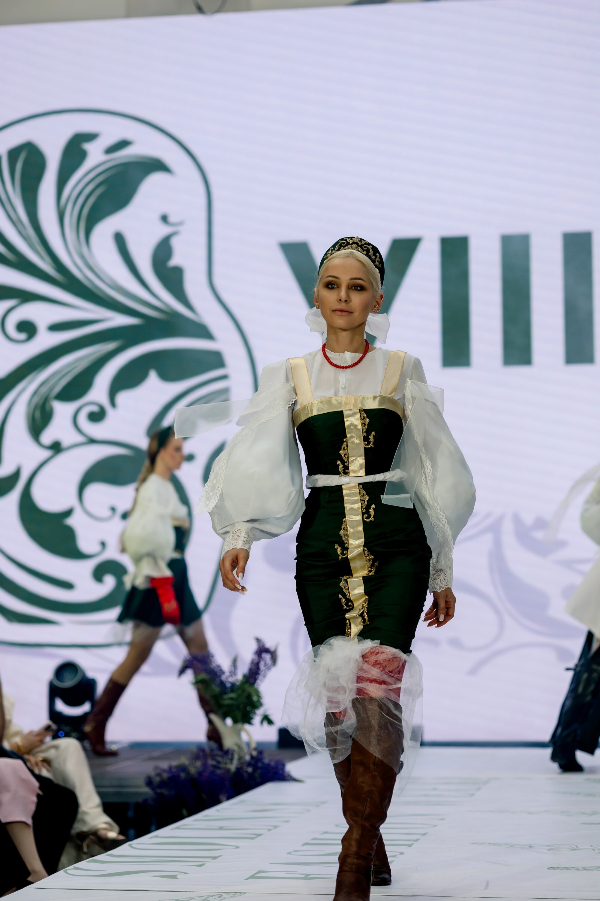 Smolensk Fashion Week 2025_День 2_Смоленская матрешка. Главная