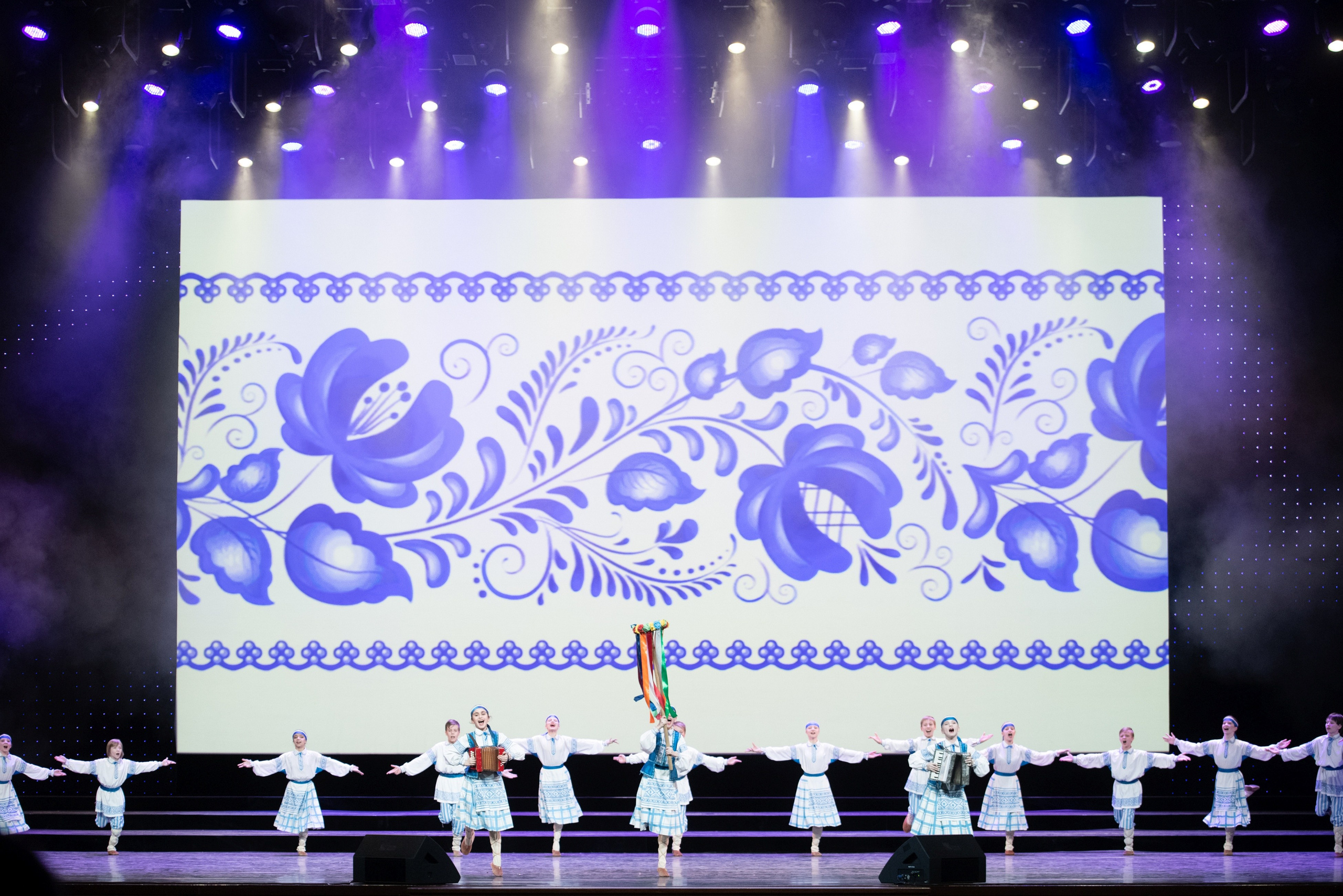 2 февраля, концерт Таланты России, Кремлевский Дворец. Золотое яблочко