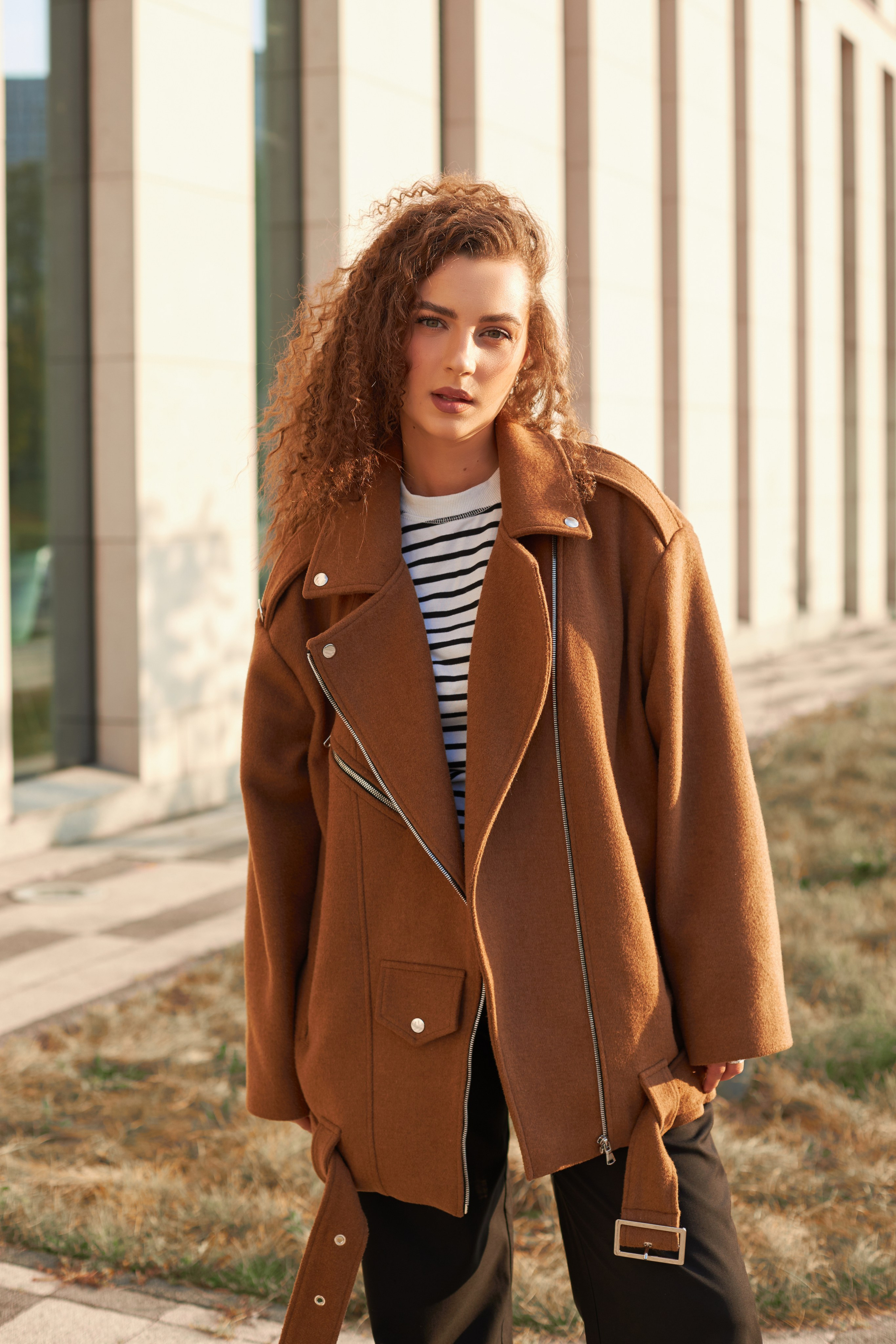 Уличная фотосессия для девушки. Brand и контент фотограф