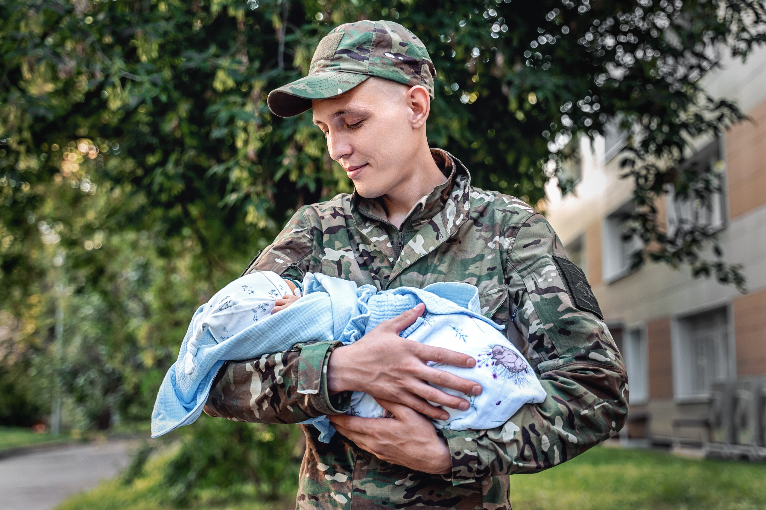 Выписка роддом 36 им Иноцемцева. Фотограф на выписку из роддома Москва. Фотограф \ Видеограф на Крещение, Венчание Москва| Семейные съемки