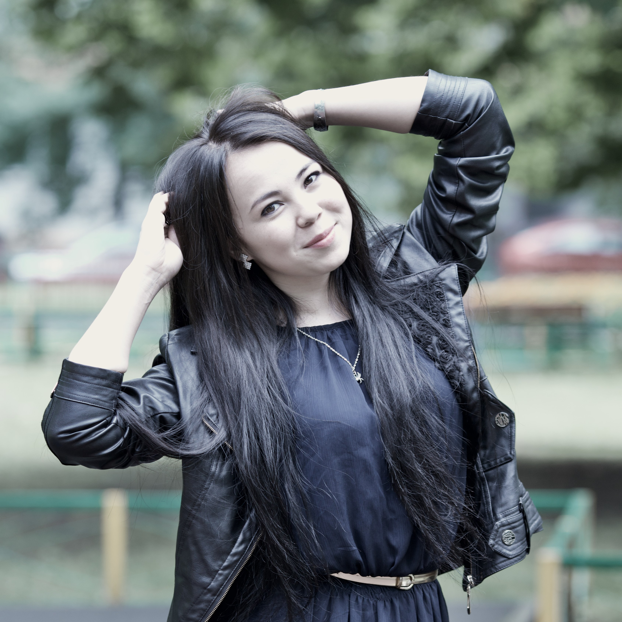 Айдана. Школьные выпускные альбомы в Москве Марина Николаева