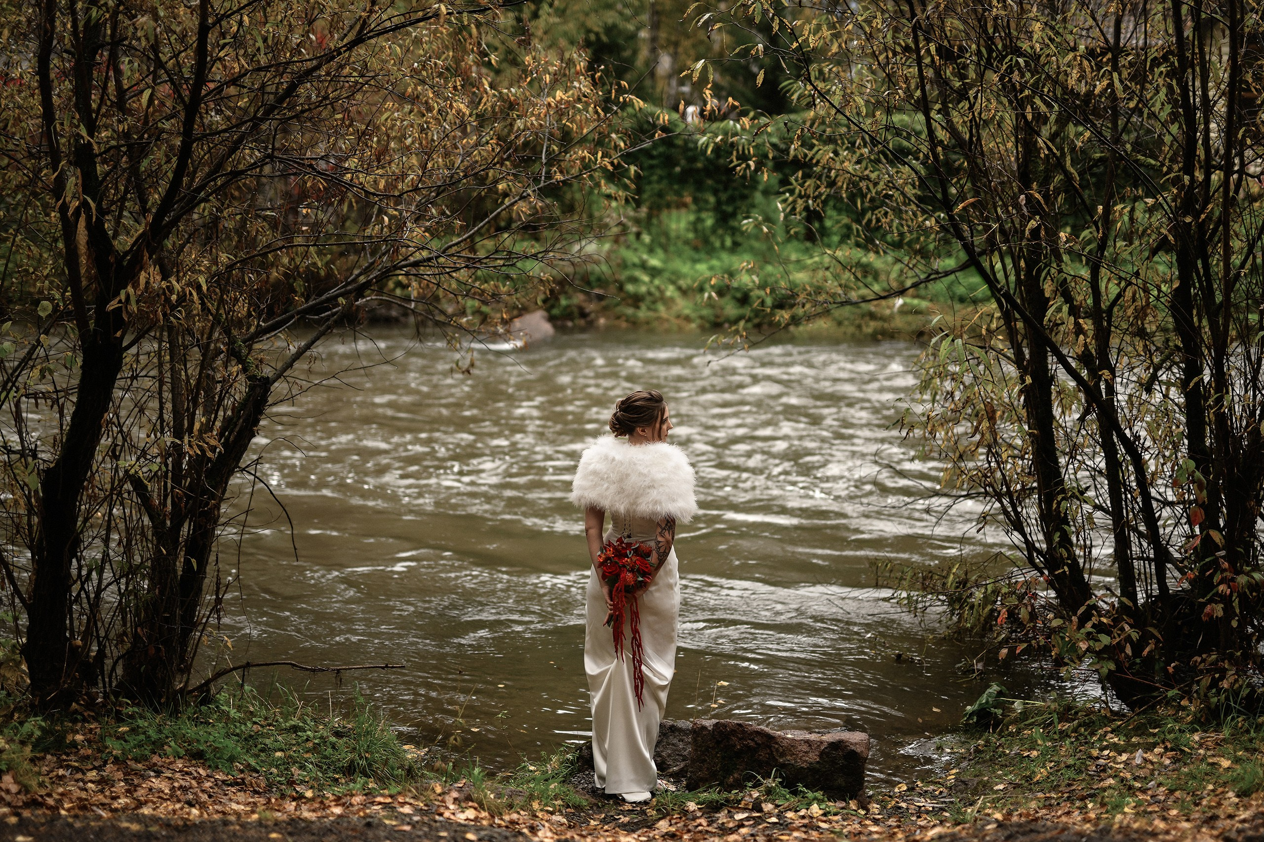 Свадьба осенью — свадебная фотосъёмка в осенних цветах. 📸 Свадебный и семейный фотограф в Красноярске Тихомиров Евгений | 17 лет опыта | 800+ свадеб