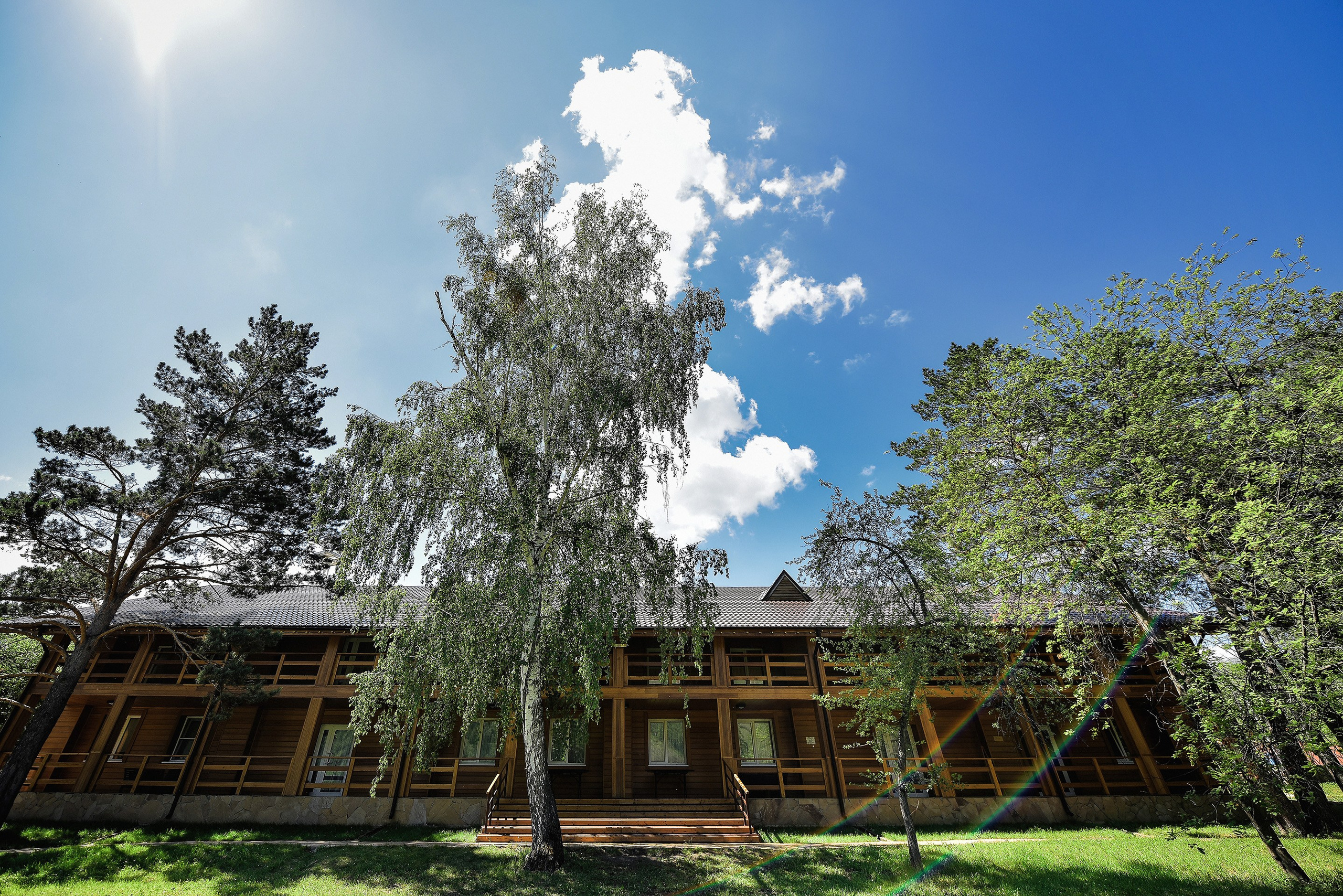 💐 Радик и Яна — душевная загородная свадьба в Villatic | Теплые фото под Красноярском. 📸 Свадебный и семейный фотограф в Красноярске Тихомиров Евгений | 17 лет опыта | 800+ свадеб