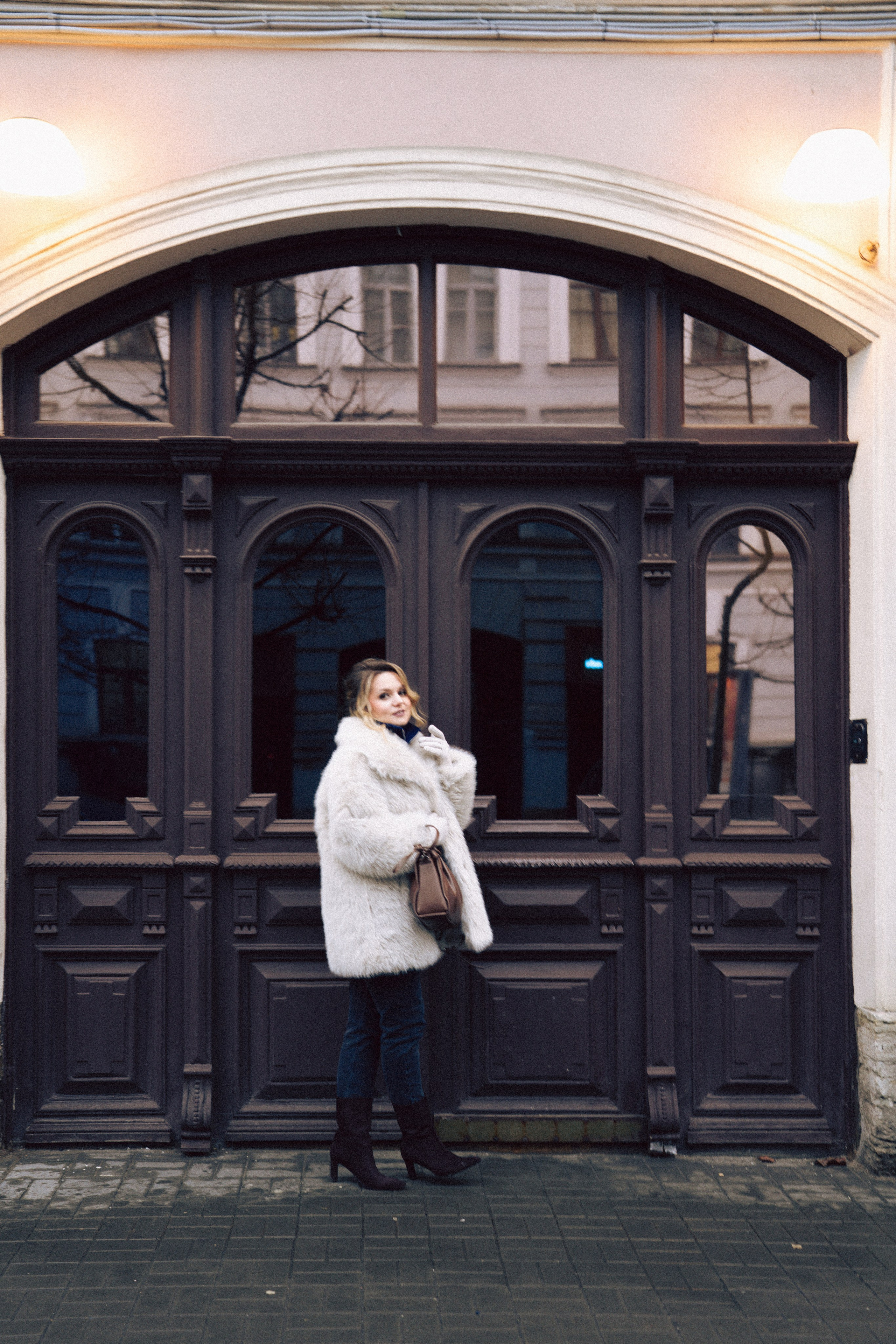 НОВОГОДНЯЯ ФОТОСЕСИИЯ В СТУДИИ ДЛЯ ДЕВУШКИ И ПРОГУЛКА ПО ЧЕРНЫШЕВСКОЙ. Профессиональный фотограф, Санкт-Петербург — Виктория Богомолова