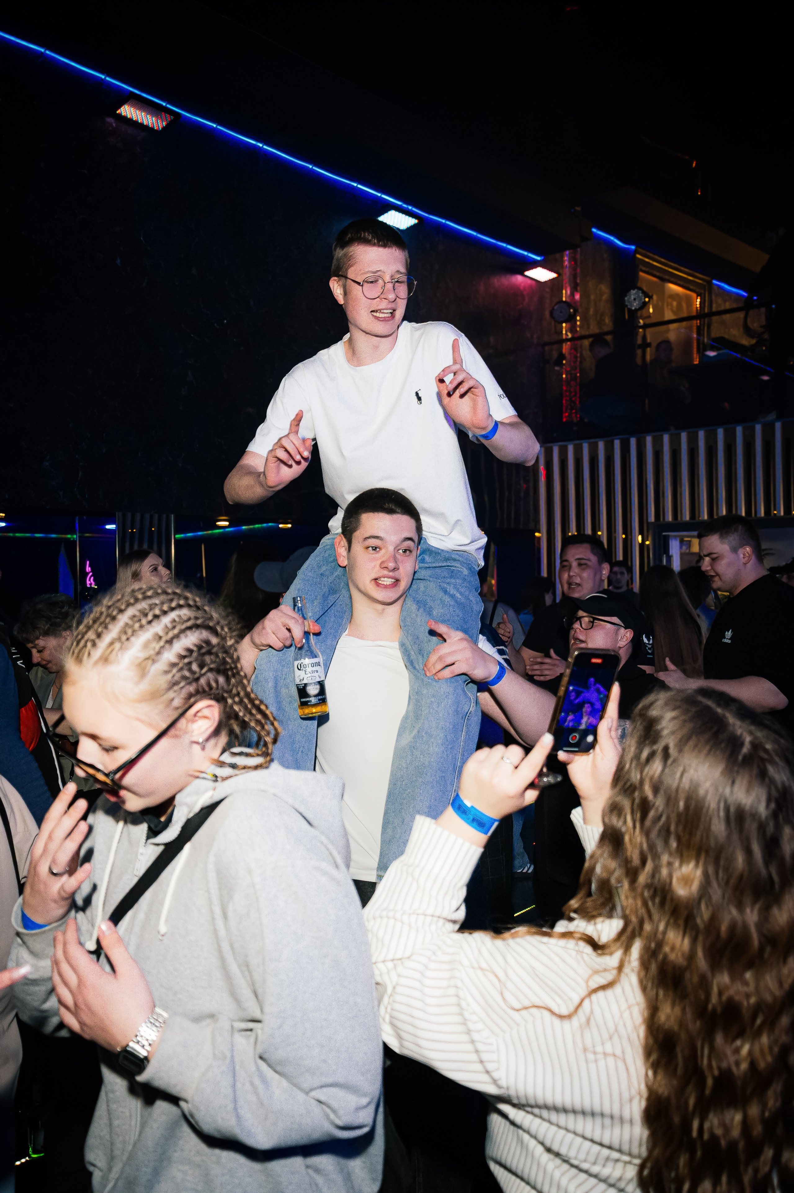 FreeZone night Club. Ларина Иванна фотограф в Донецке