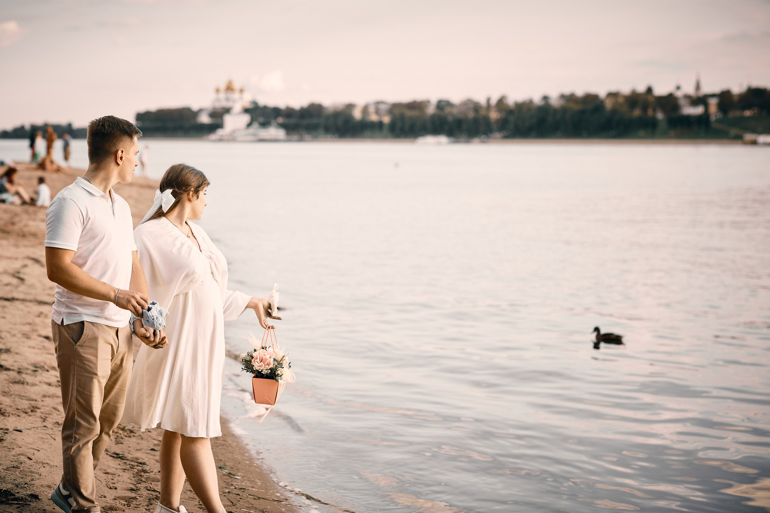 Прогулка по берегу Волги. Семейный и детский фотограф в Ярославле Юлия Галашина