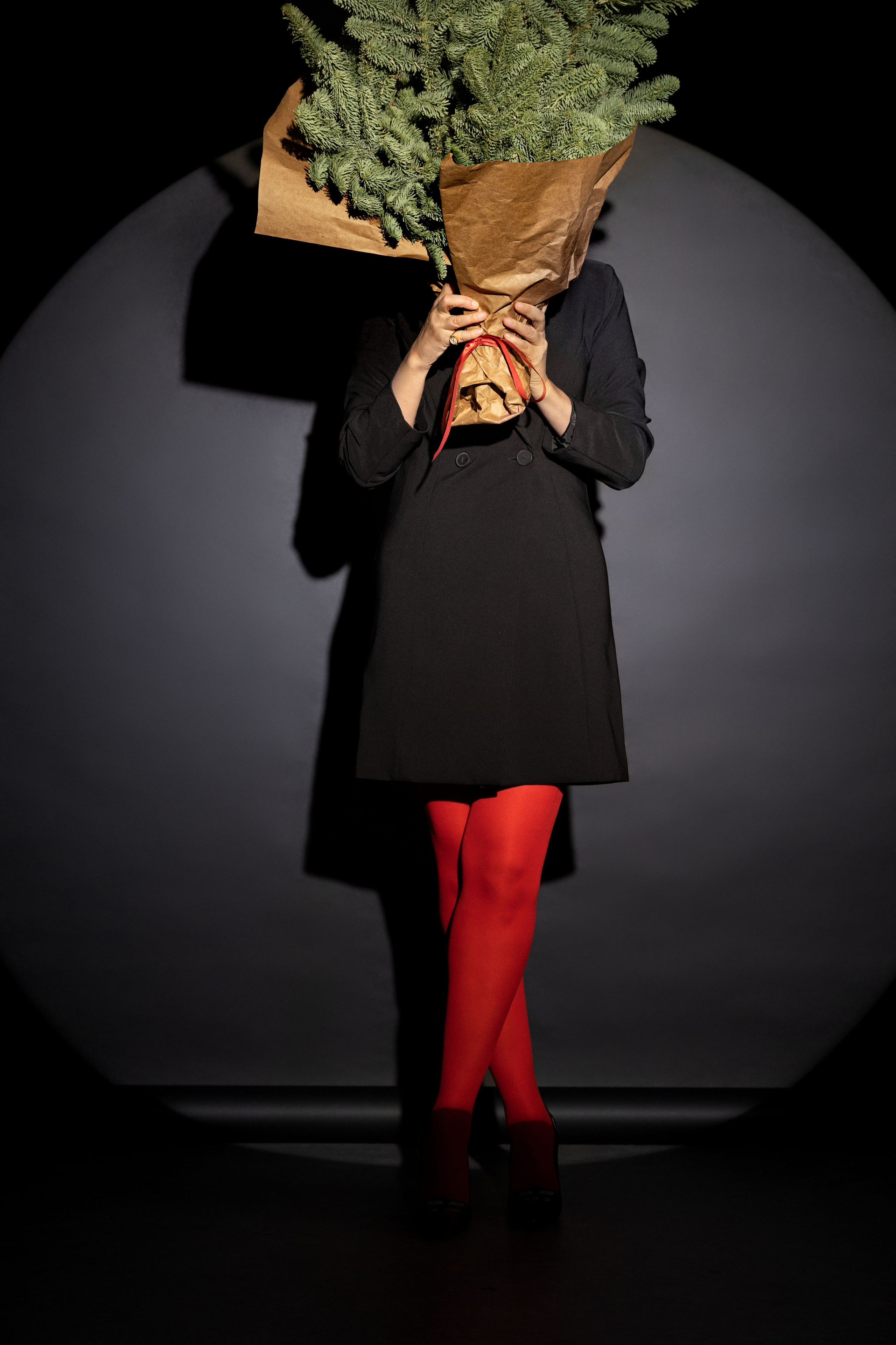 С елкой. Людмила Седлярова — Профессиональный женский фотограф в Москве