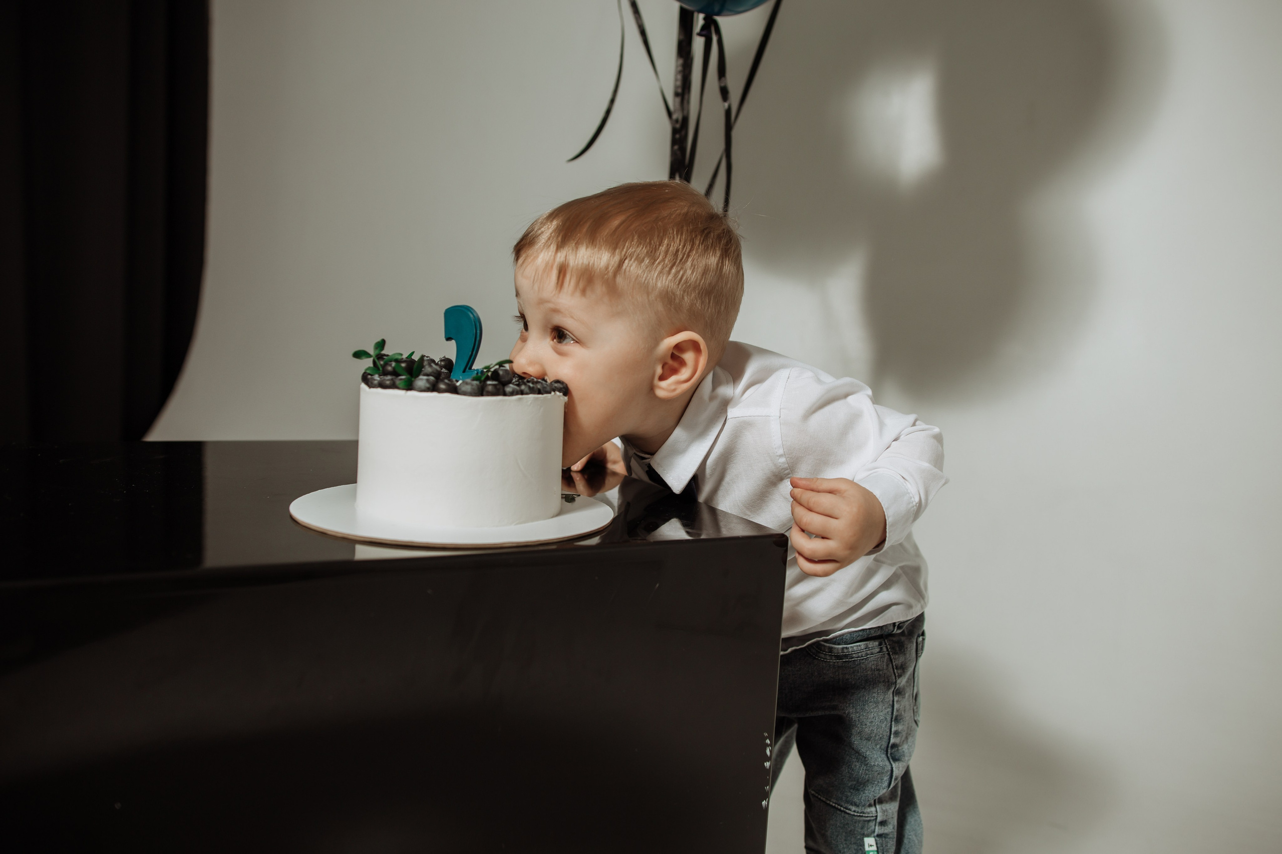 День рождение в студии с циклорамой. Photo Bogdanova