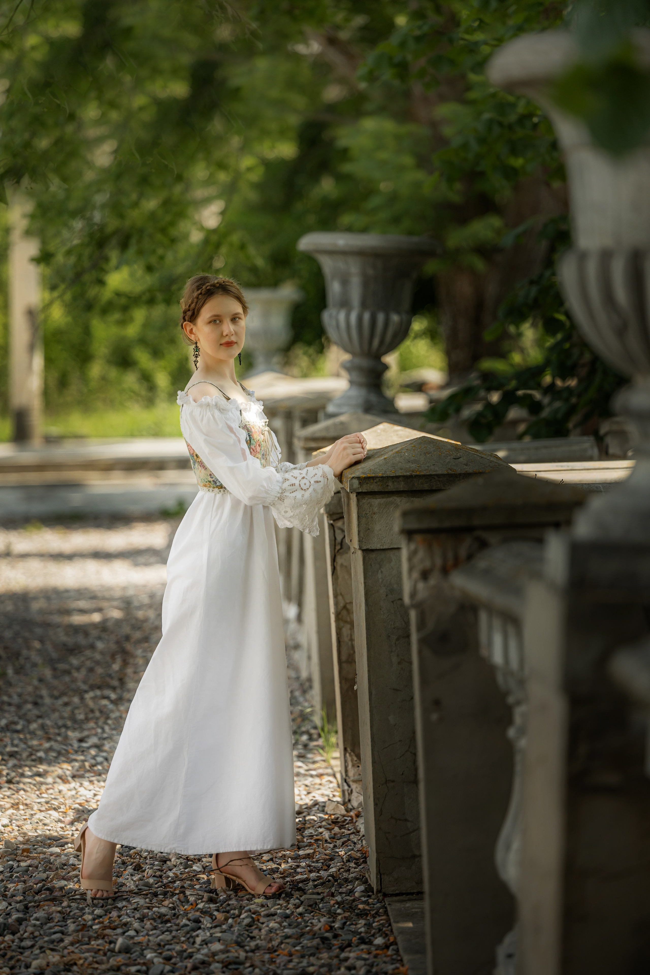  Девушка фотопрогулка старинный особняк Студеные Ключи