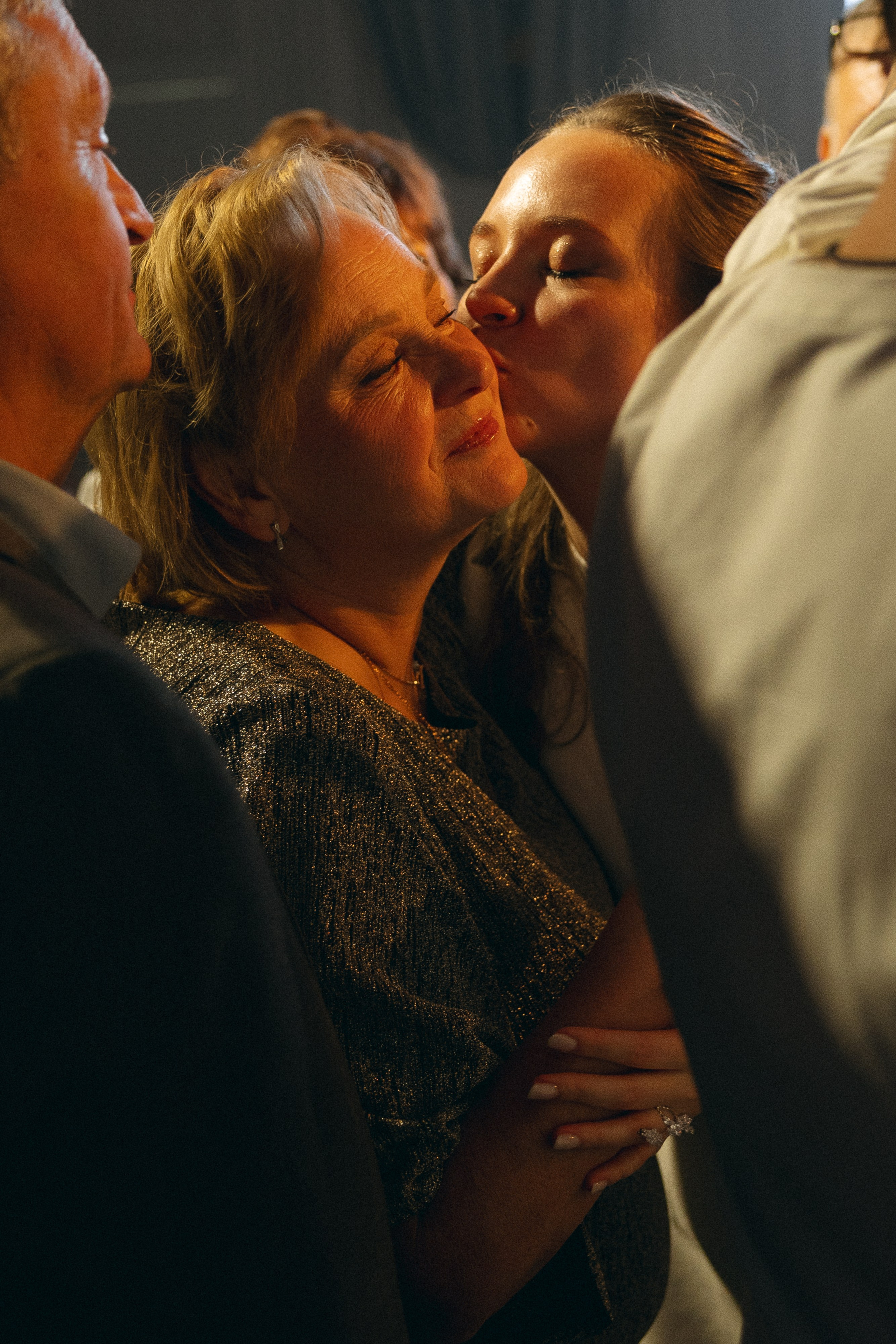 Напоминая о твоих поцелуях. Свадебный фотограф Таня Караисаева