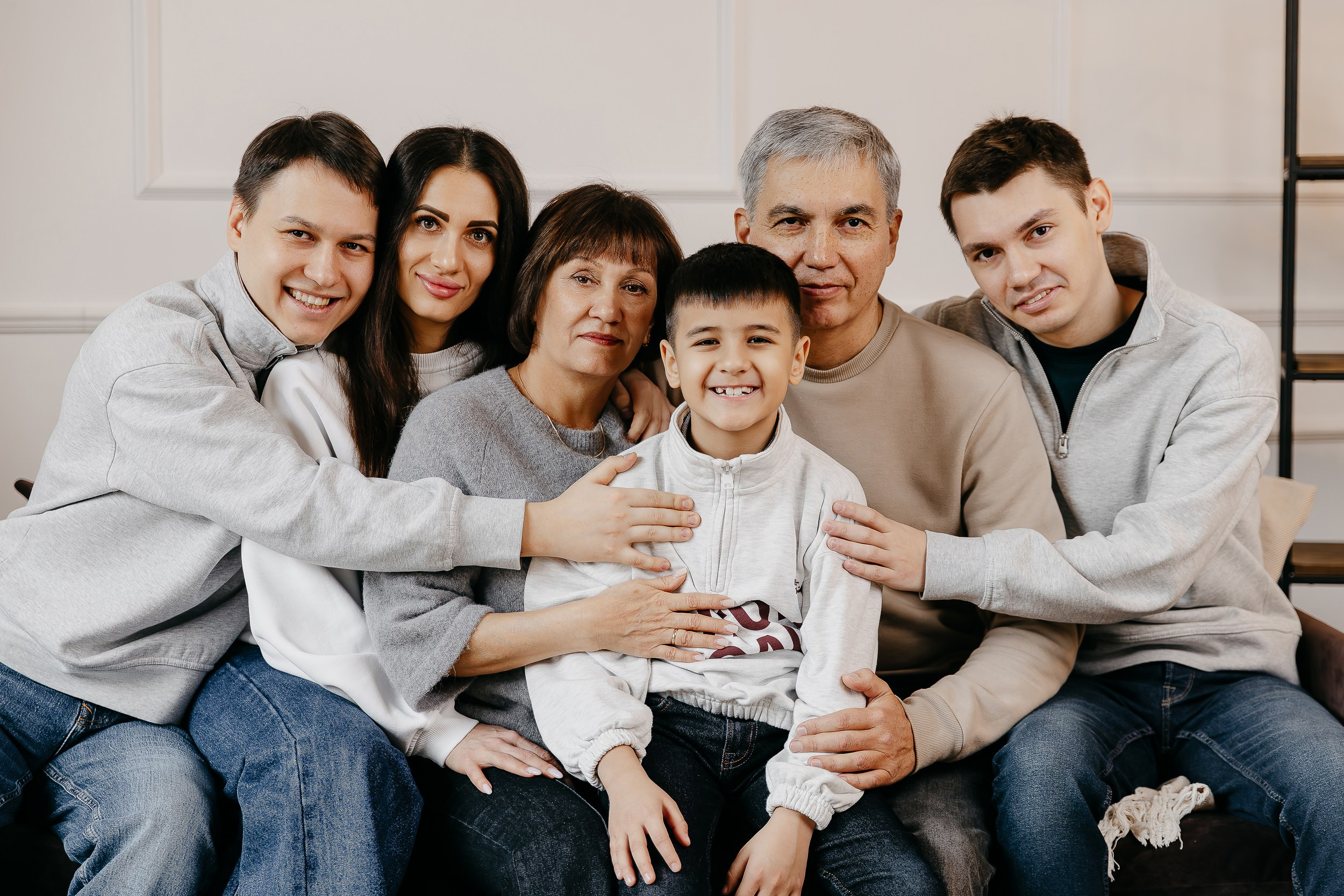 Групповая фотосъёмка для семьи Зайнутдиновых. Тимур Аминов | Фотограф в Кемерове