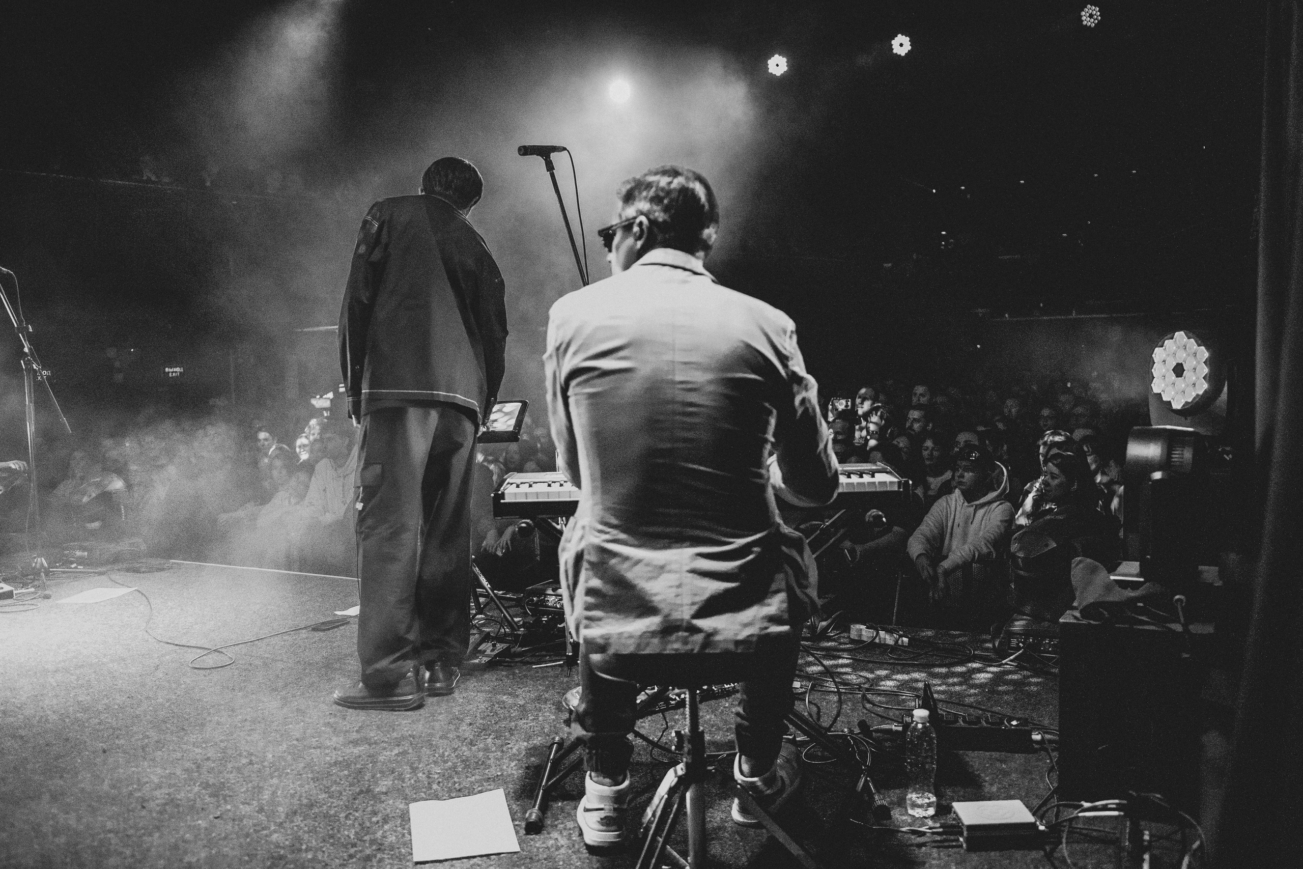 Нееет, ты что. Фотограф для музыкантов, фотограф на концерт, концертный фотограф, съемка концерта, бэкстейдж фотограф