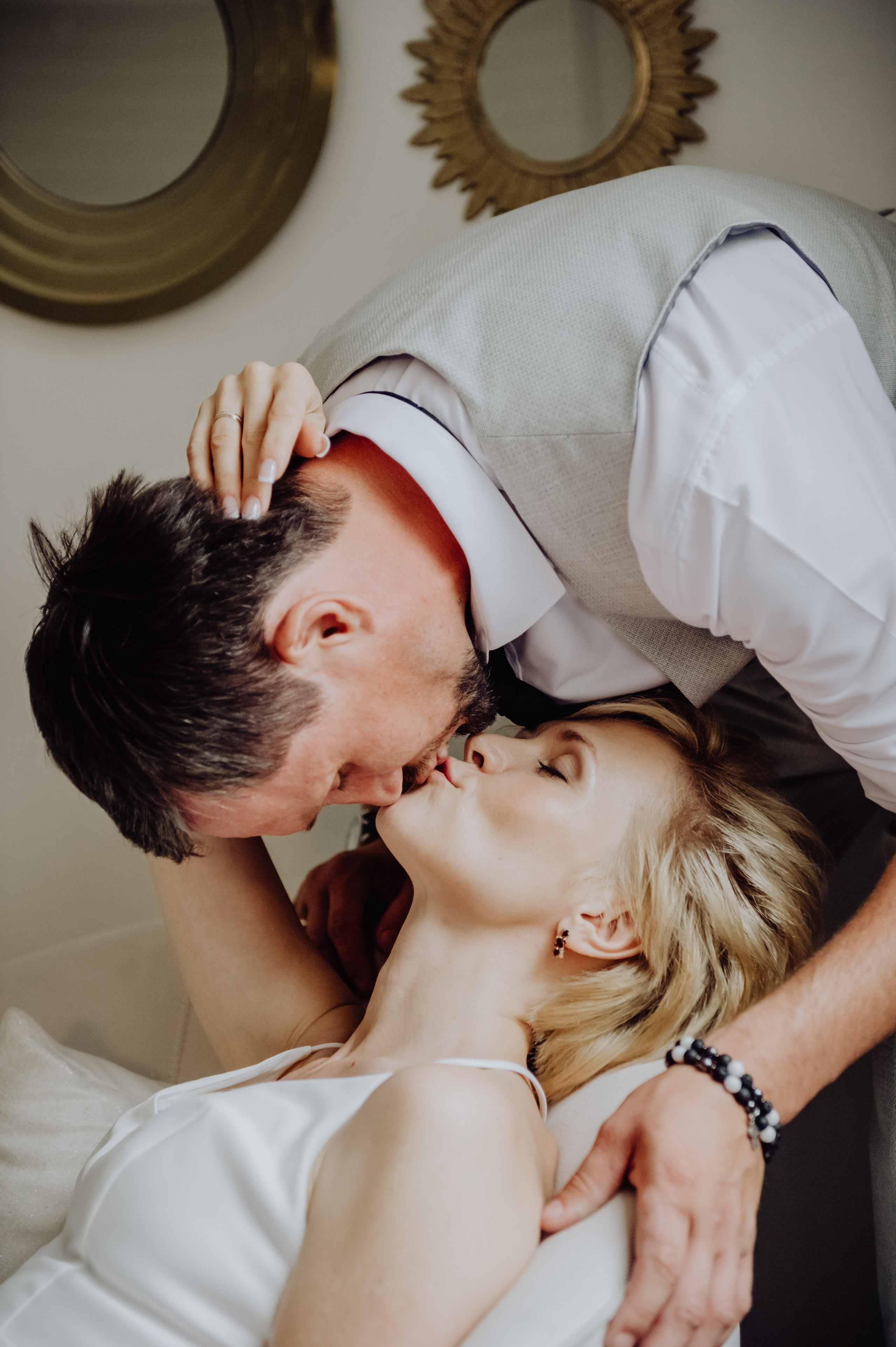 Саша и Женя. Семейный и женский фотограф, контент фотосессия в Екатеринбурге