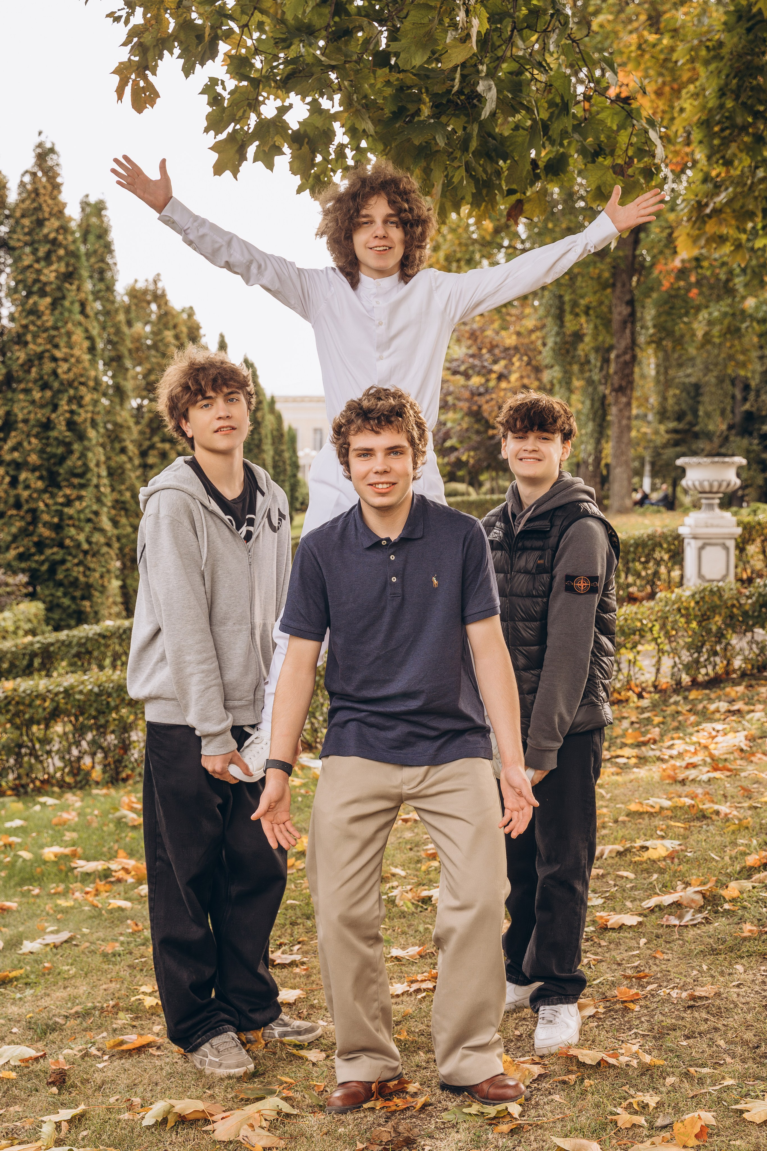 Осенняя 11 класс. МАРГАРИТА КУДРЯШОВА СВАДЕБНЫЙ И СЕМЕЙНЫЙ ФОТОГРАФ ТВЕРЬ МОСКВА