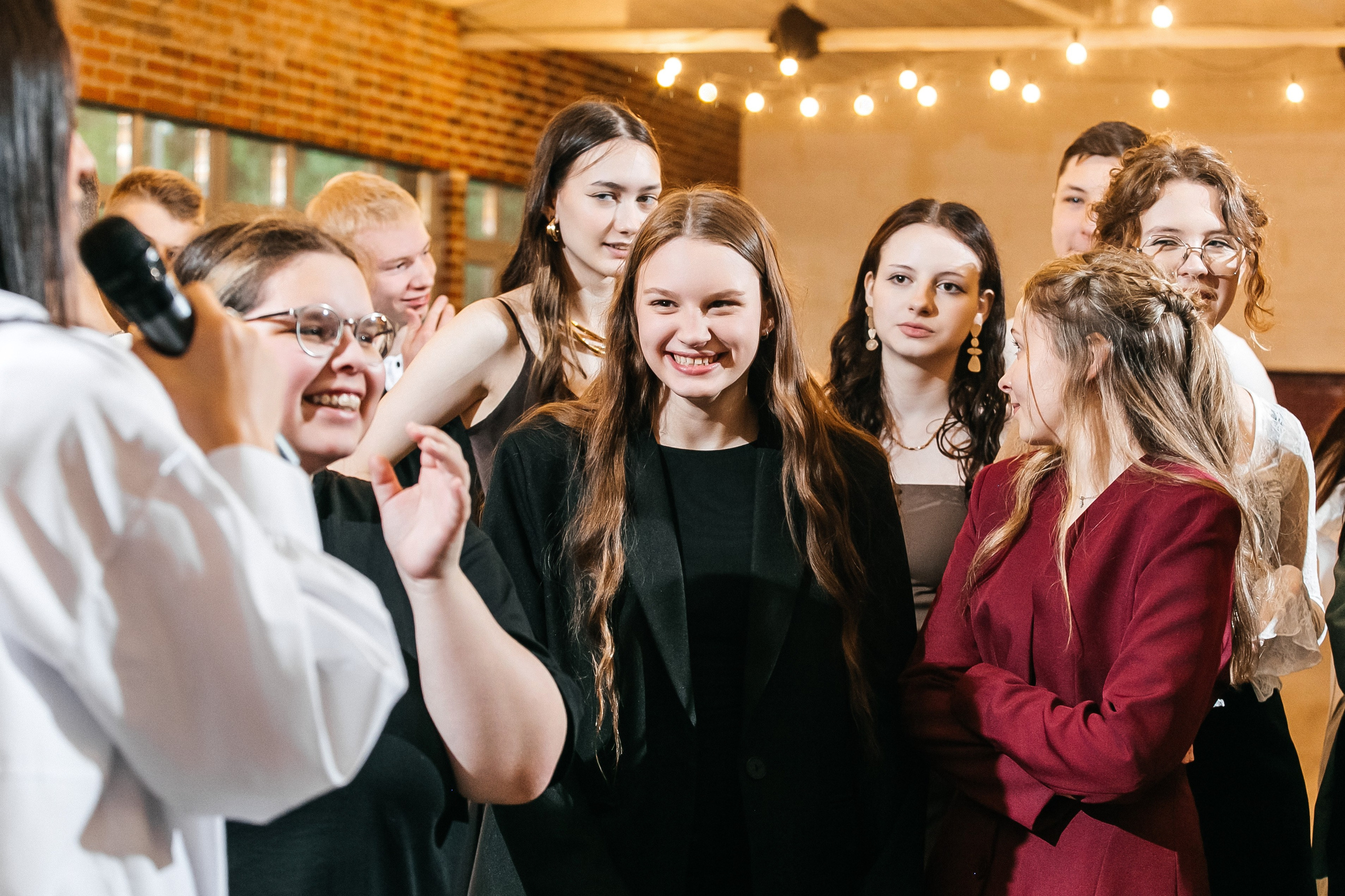 Выпускной 9 класс. Фотограф в Санкт-Петербурге Виктория Безверхая