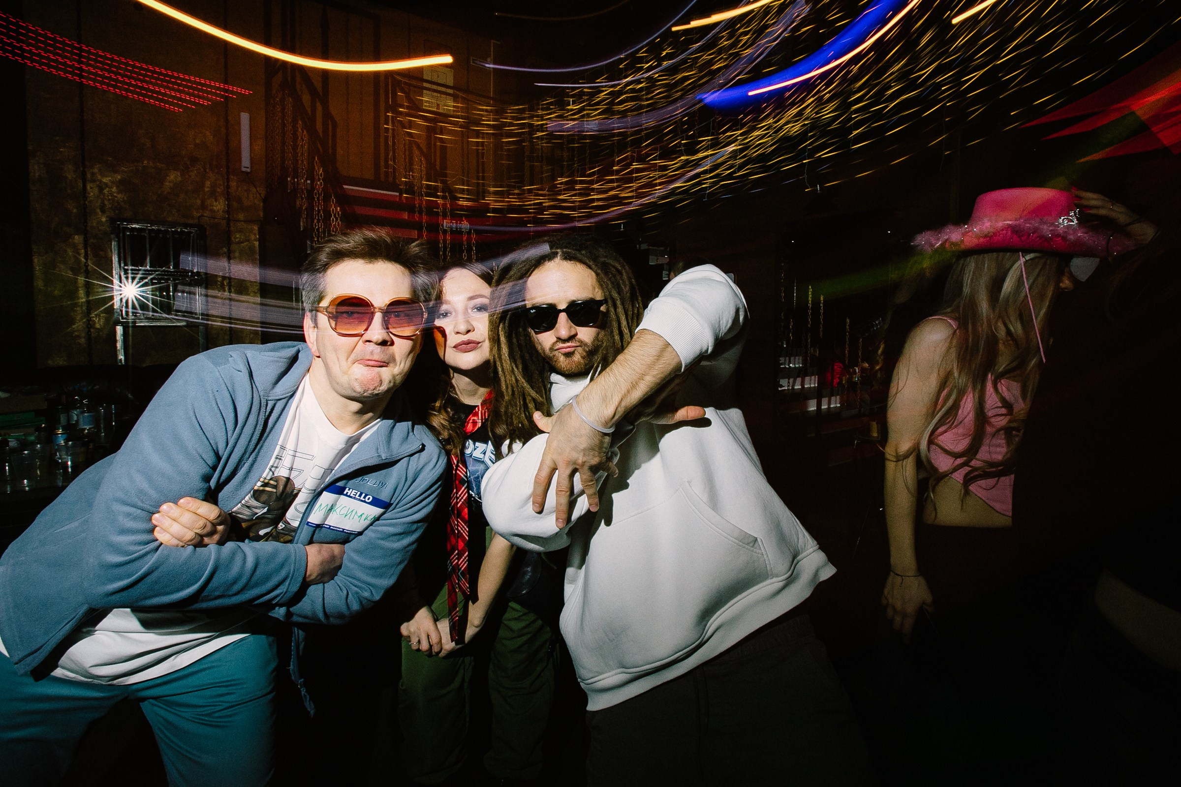 Вечеринка в стиле 00-х. Женский и репортажный фотограф Москва Натали Смирнова