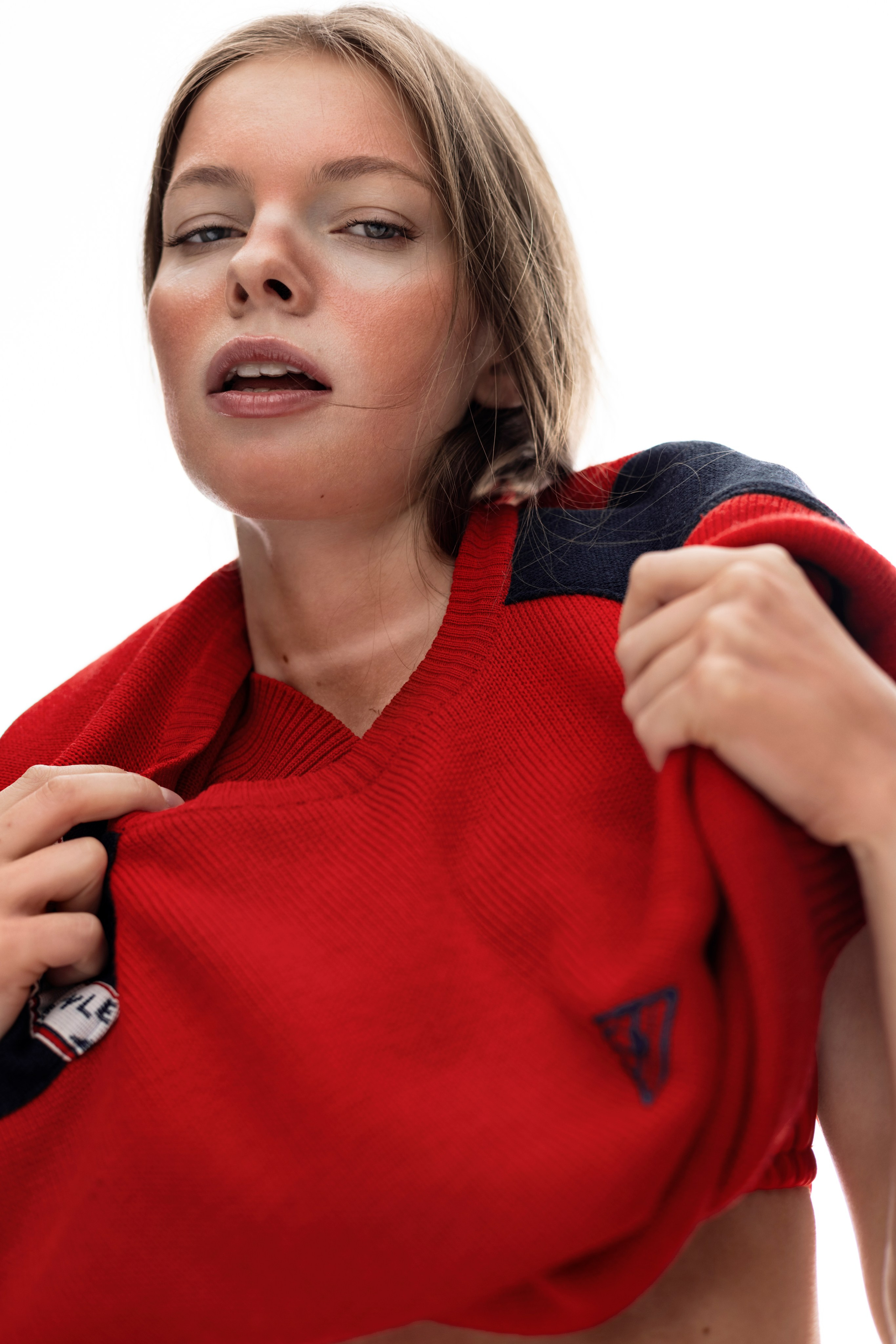 MINAEVA. PLANTA ROSA — REPORTAGE