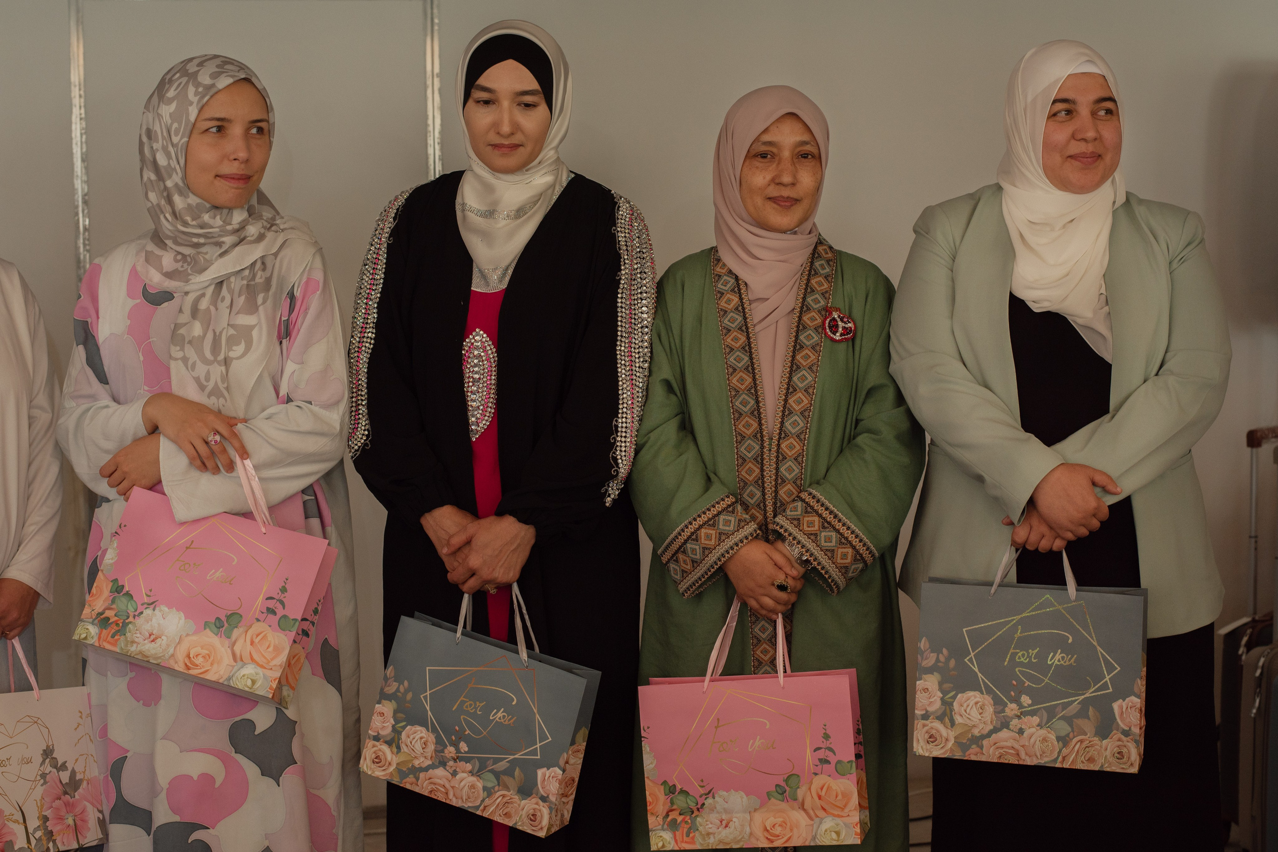 Выпускной в Евразийской женской гуманитарной академии. Лина Курочка — ваш фотограф