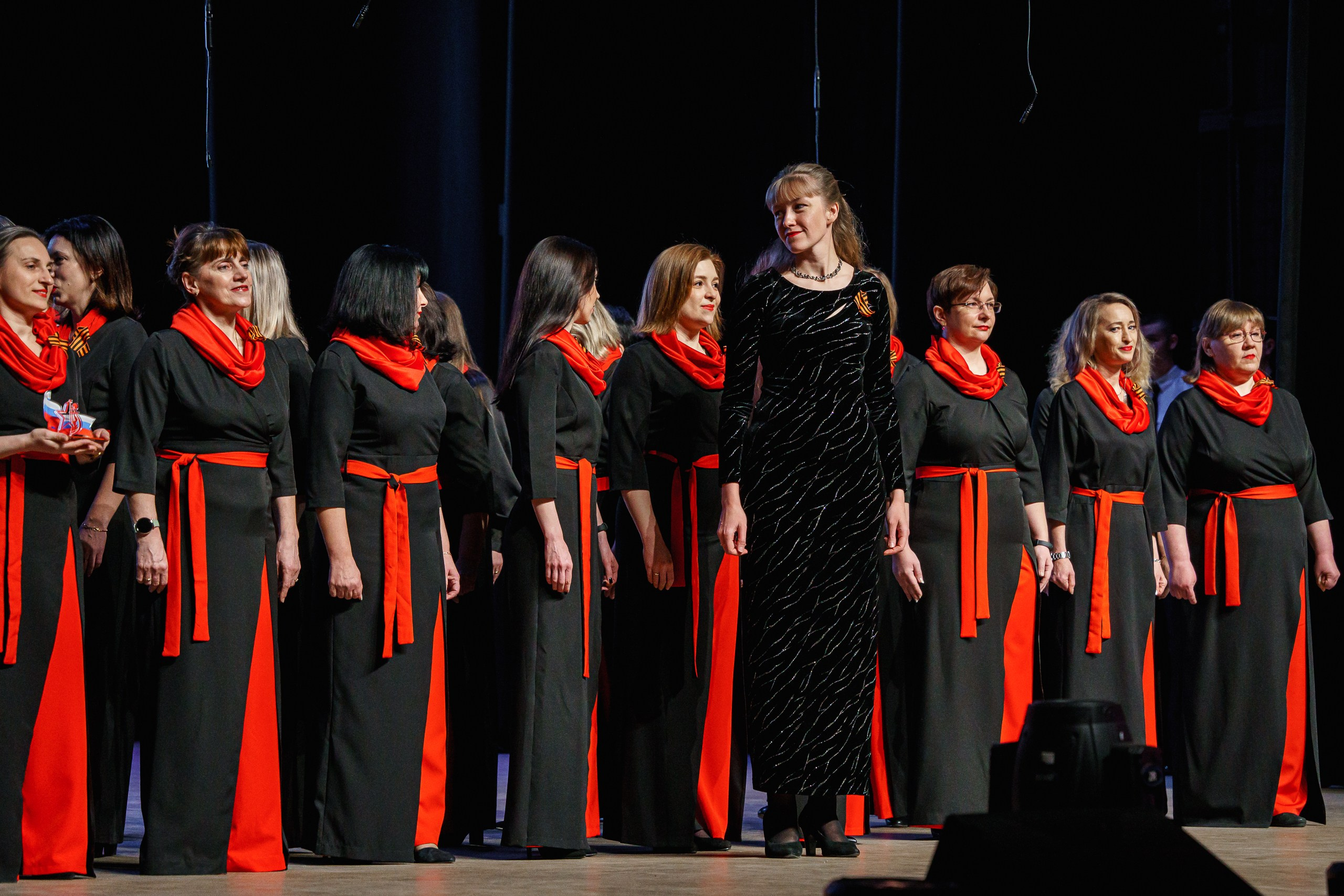 Гала-концерт XXXIII Регионального фестиваля солдатской и патриотической песни «Защитники Отечества». Портретный и репортажный фотограф в Воронеже: Анастасия Пузикова