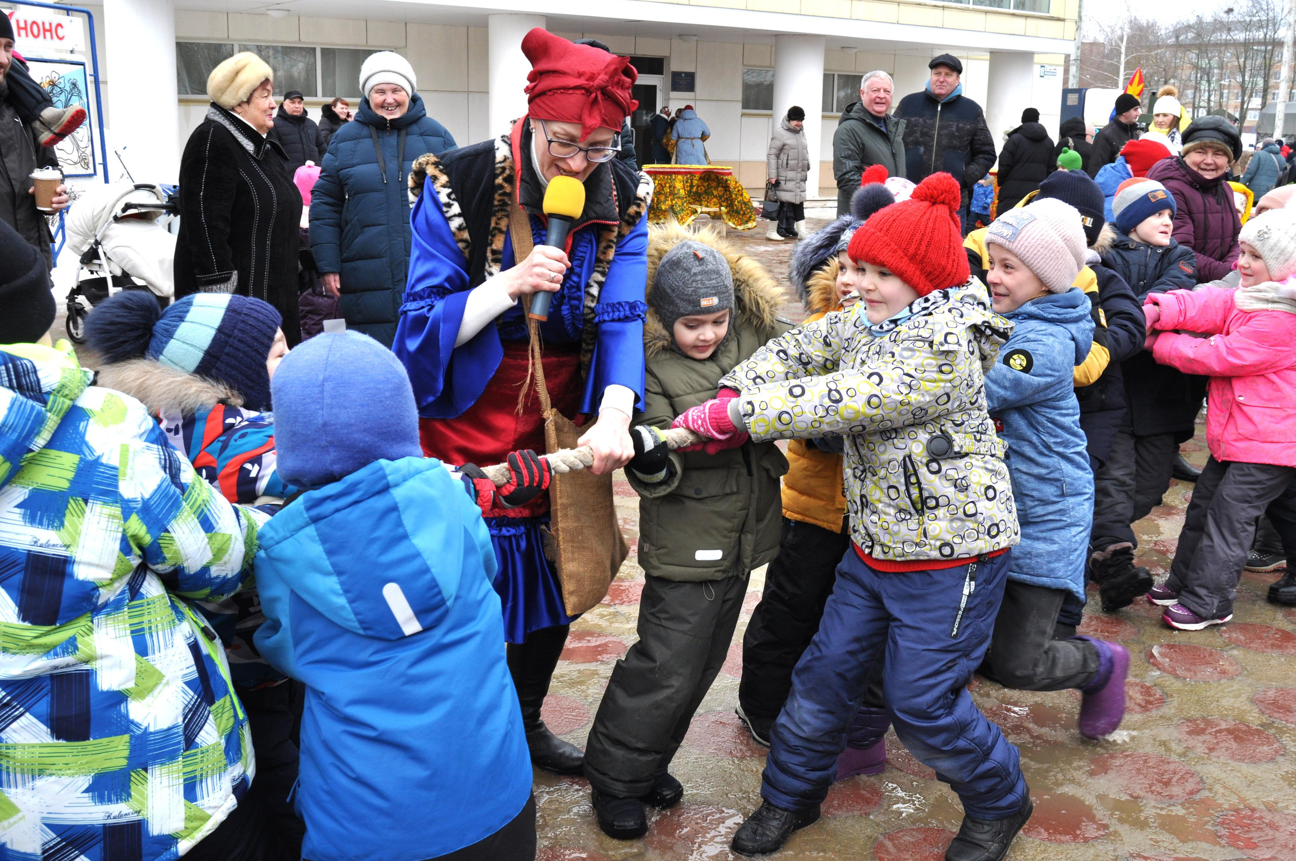 Масленица. Фотостудия Портрет Свадебный и семейный фотограф в Рязани