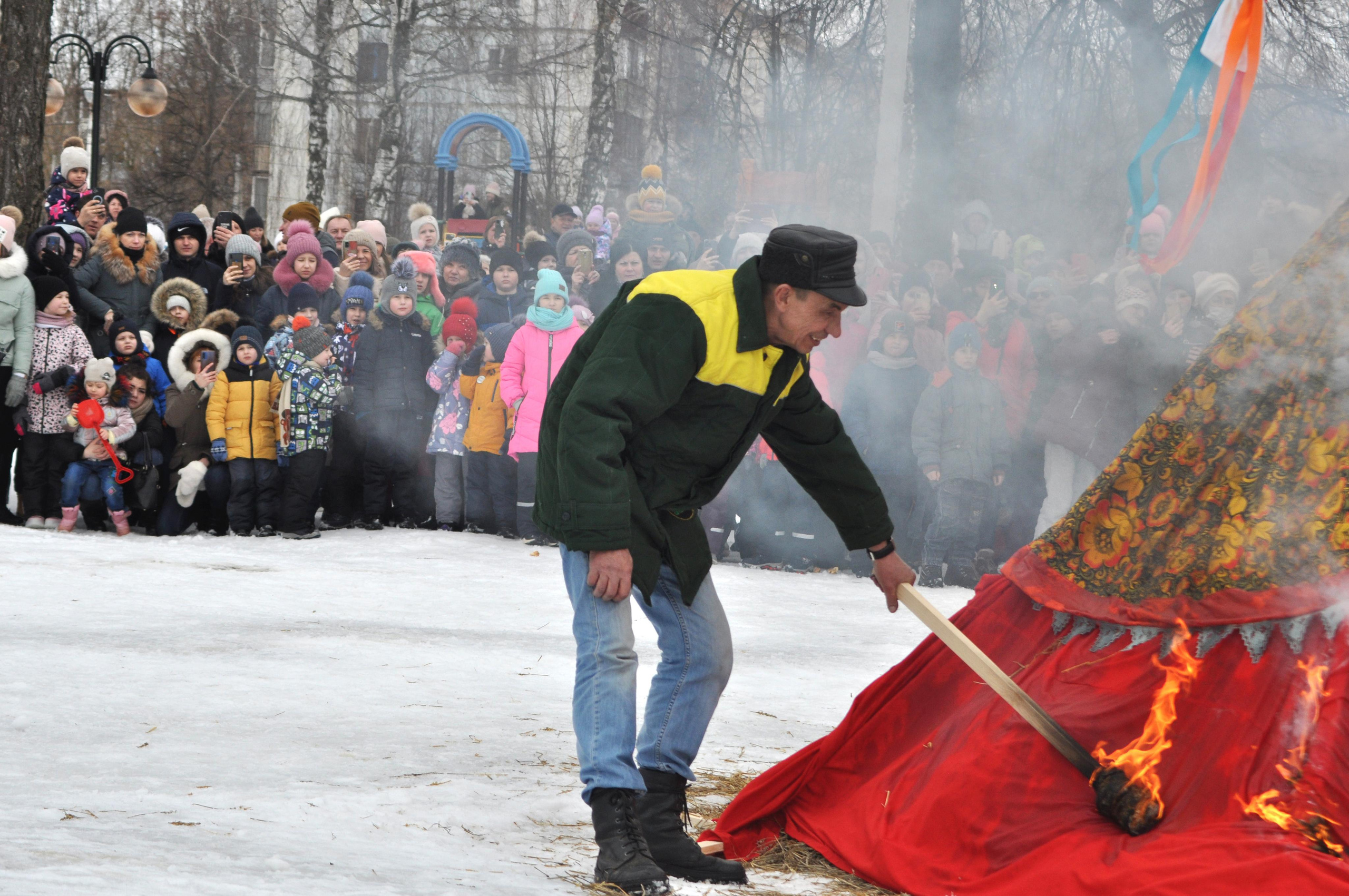Масленица. Фотостудия Портрет Свадебный и семейный фотограф в Рязани