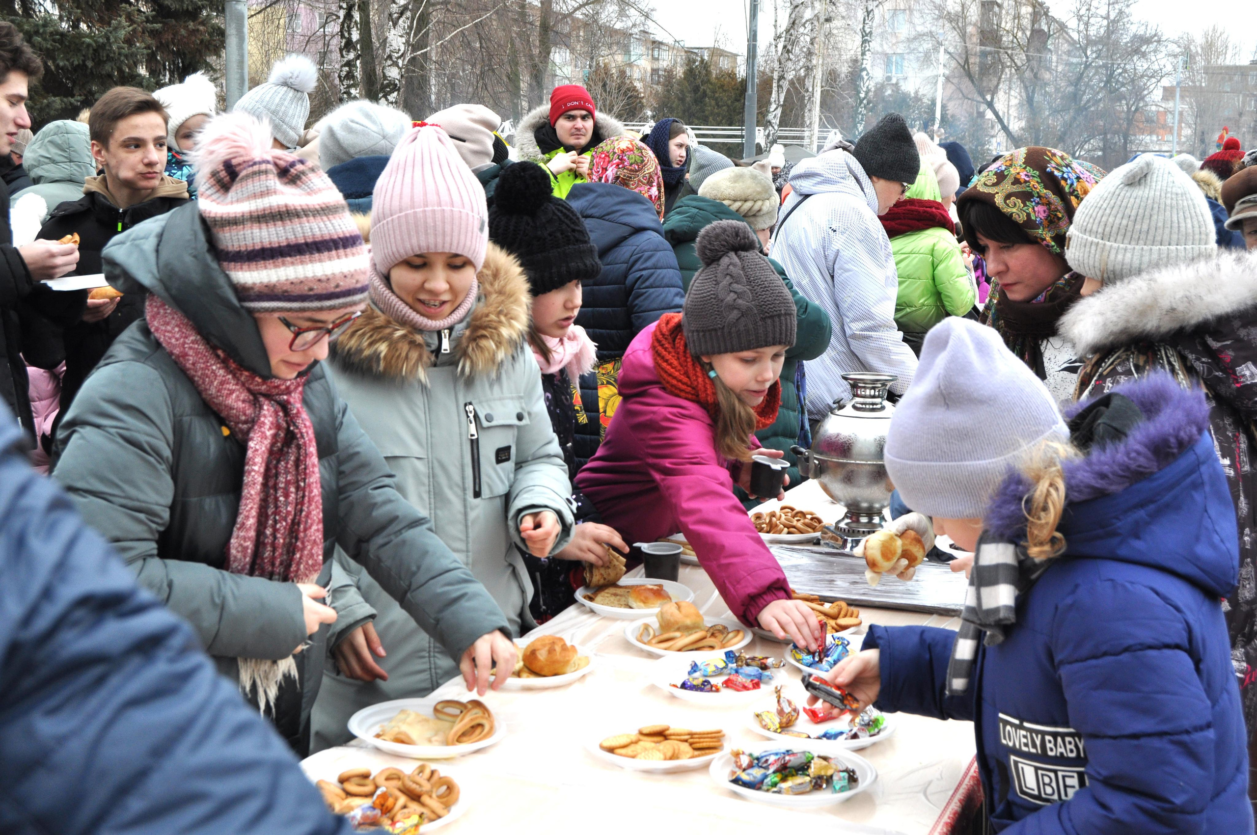 Масленица. Фотостудия Портрет Свадебный и семейный фотограф в Рязани
