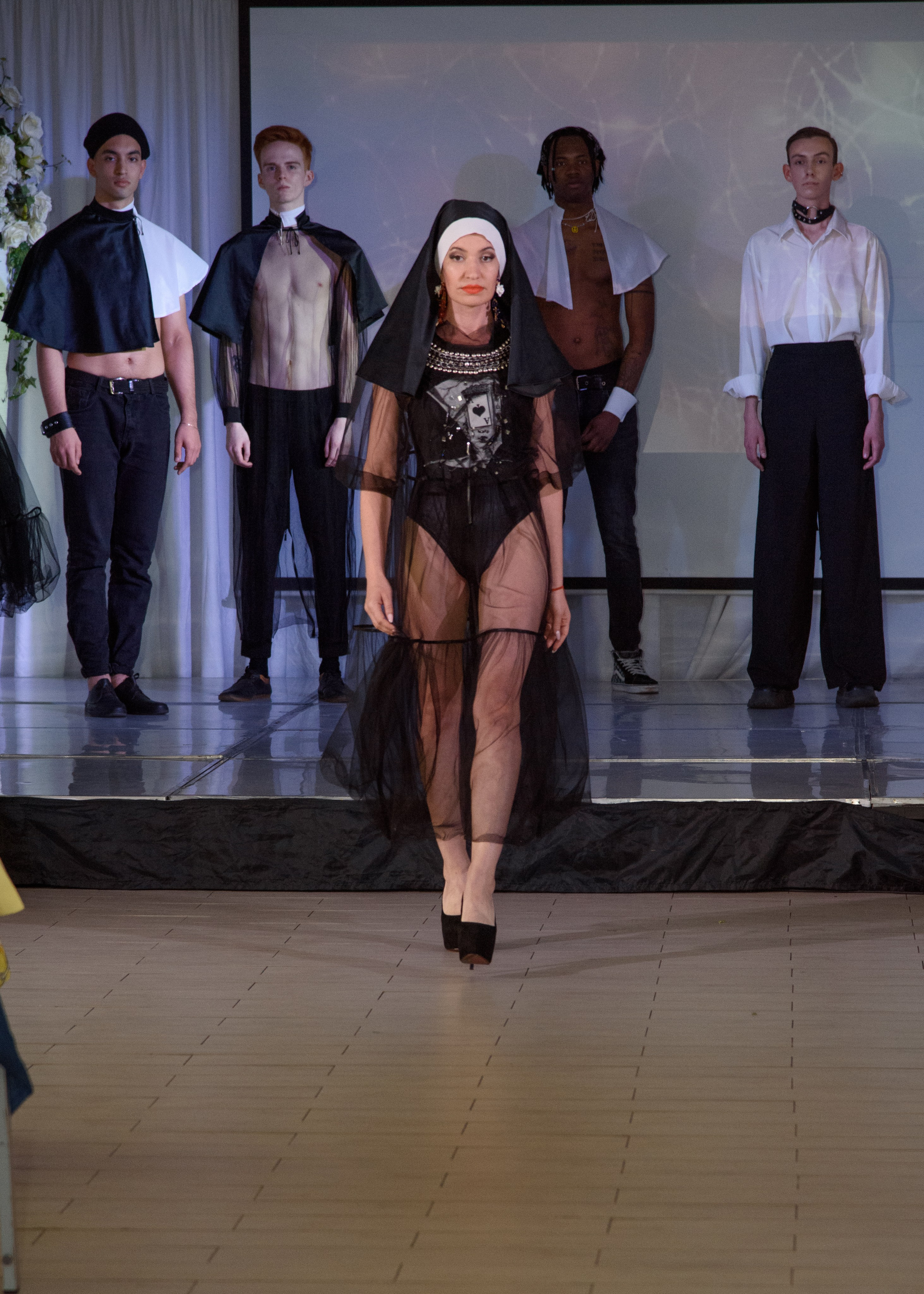 Показ Мод «Men and Women». Портретный Семейный Fine-Art фотограф в Санкт-Петербурге Криулина