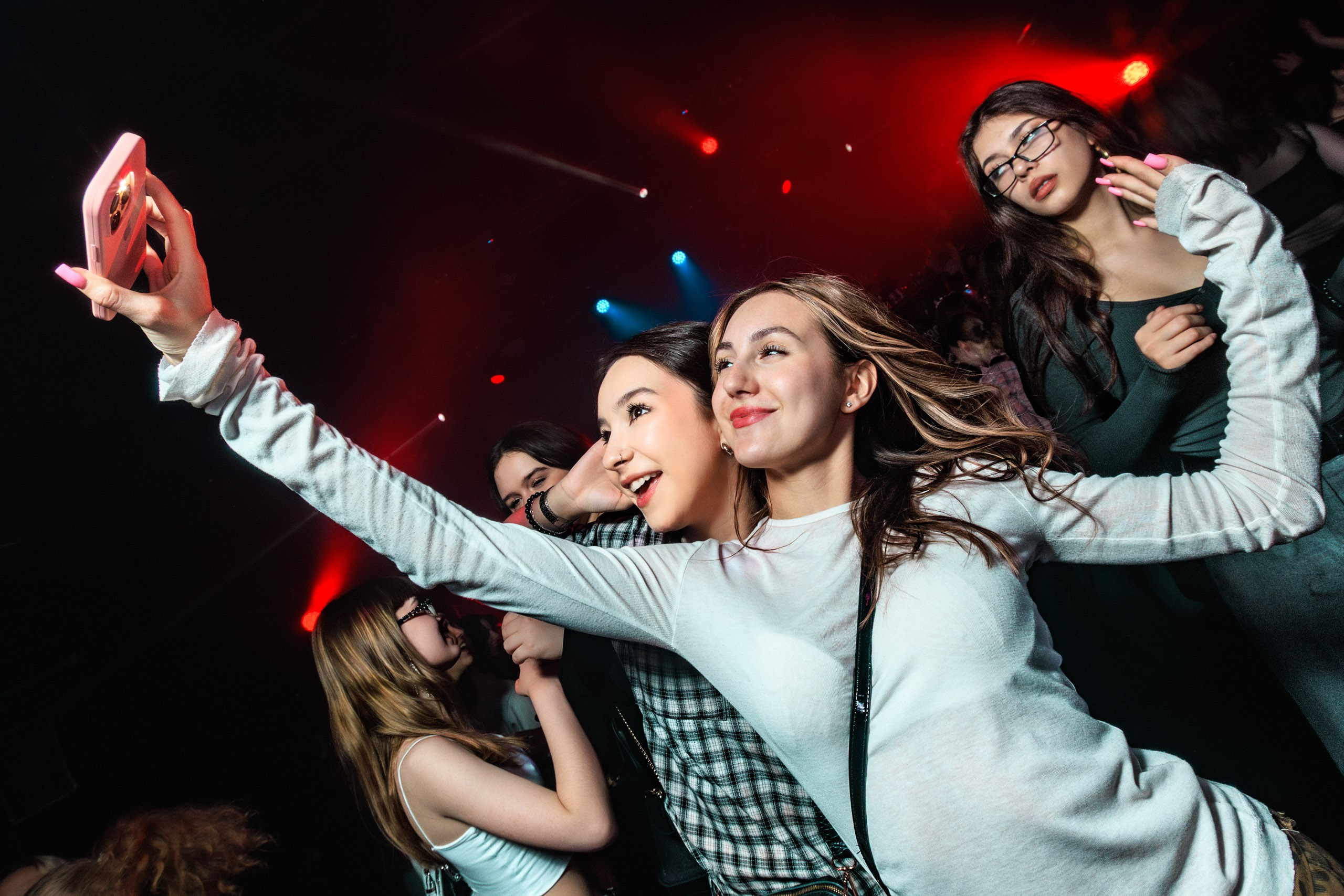 21.03.25 Sasha Spilberg. Репортажный фотограф Екатеринбург | Яркий, качественный репортаж | Концерты, клубы, репортаж, праздники, корпоративы