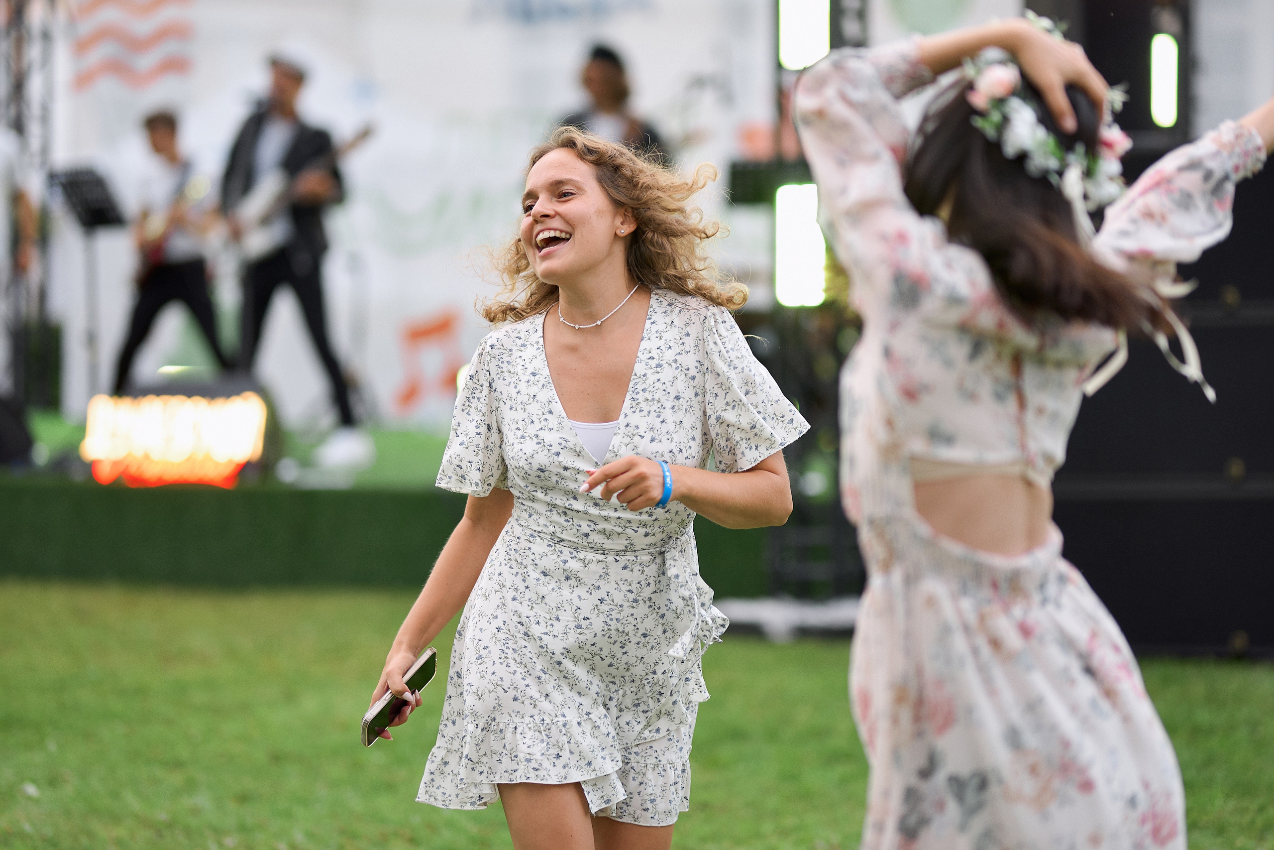 ЛЕТНИЕ ГУЛЯНИЯ LESTA