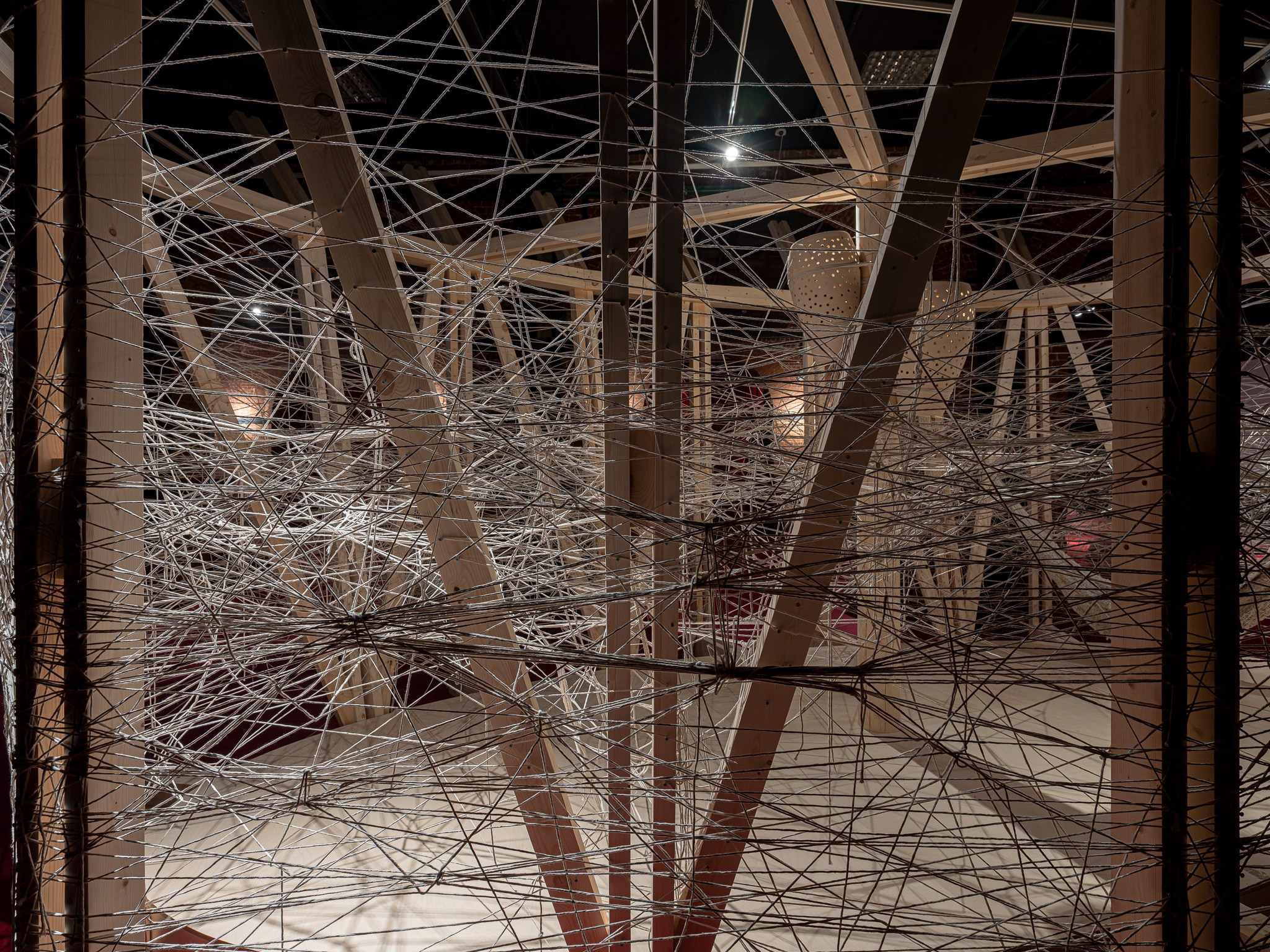 Плести кокон, СПИЧ, Музей москвы 2025. Фотограф Василий Буланов