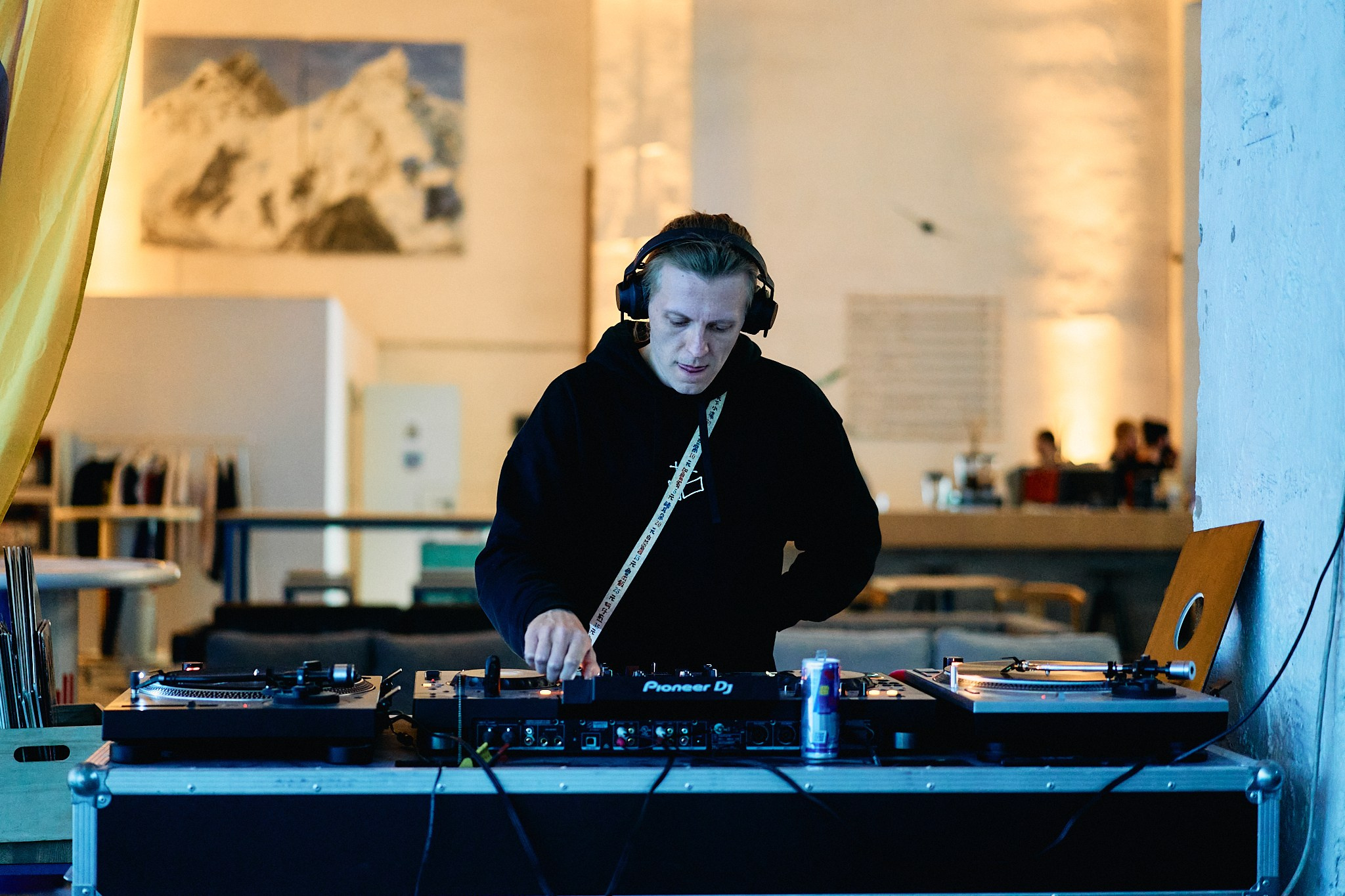 Bouldering Competition (Vertical, Vilnius). Photographer in Vilnius