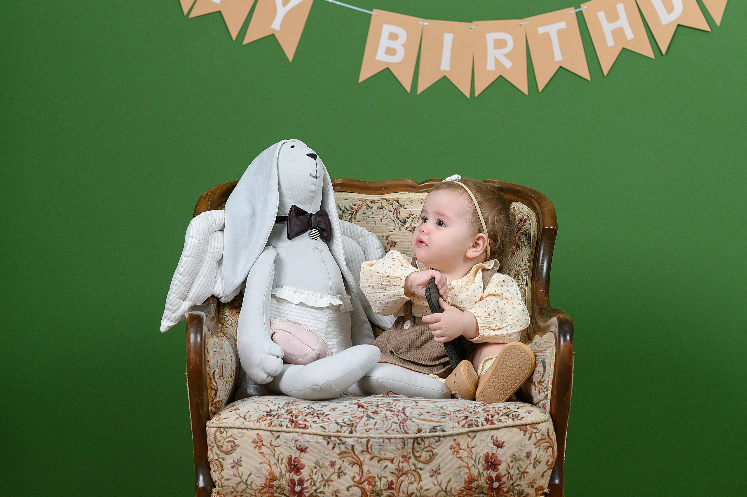 Годик. Детский фотограф Абхазия