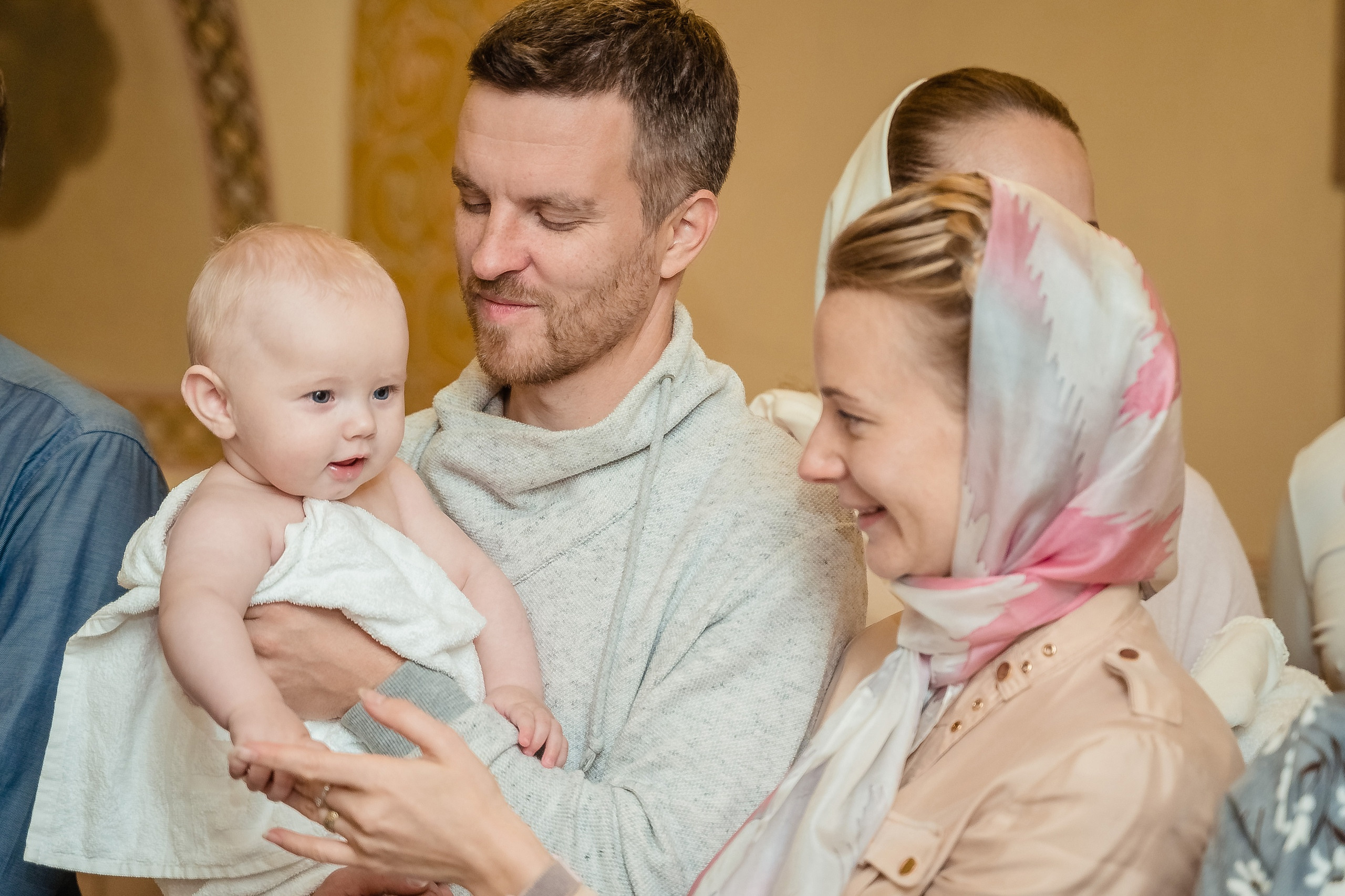 Таинство Крещения. Анна Войнова семейный фотограф в Санкт-Петербурге