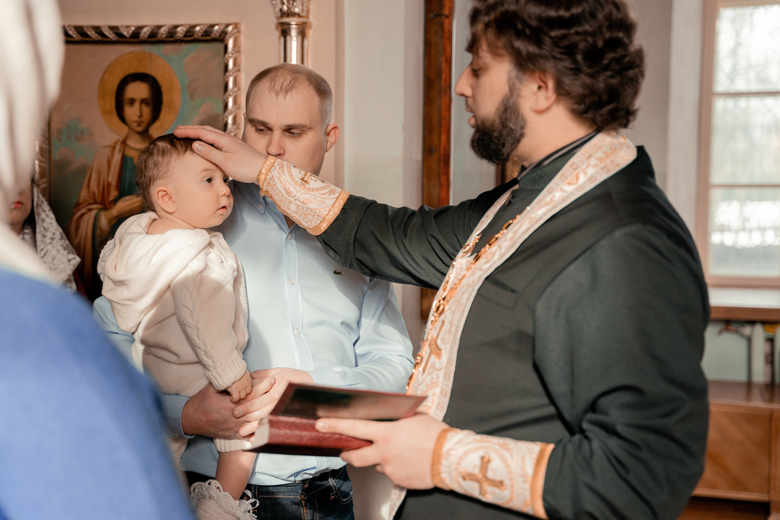 Таинство Крещения. Анна Войнова семейный фотограф в Санкт-Петербурге