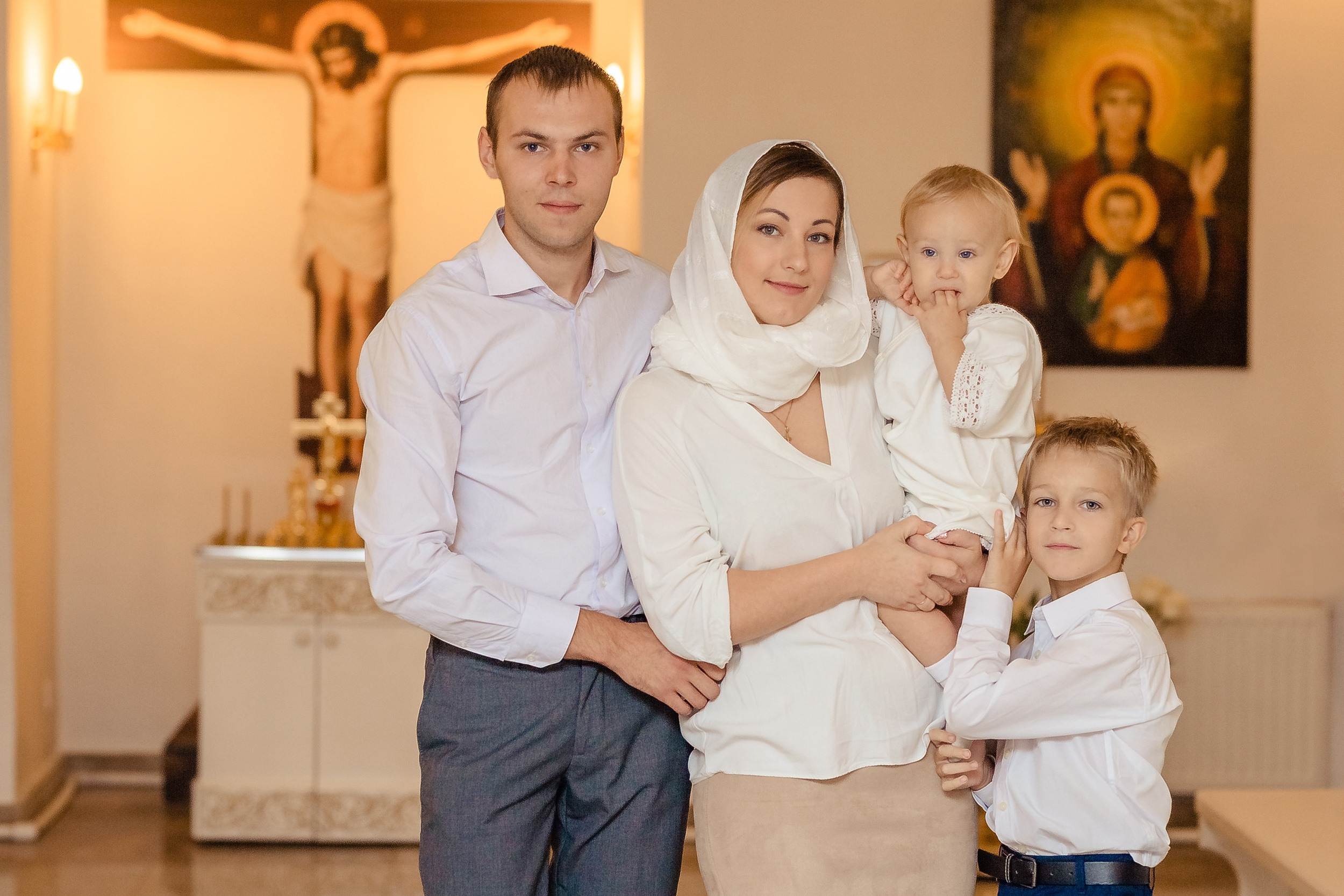 Таинство Крещения. Анна Войнова семейный фотограф в Санкт-Петербурге