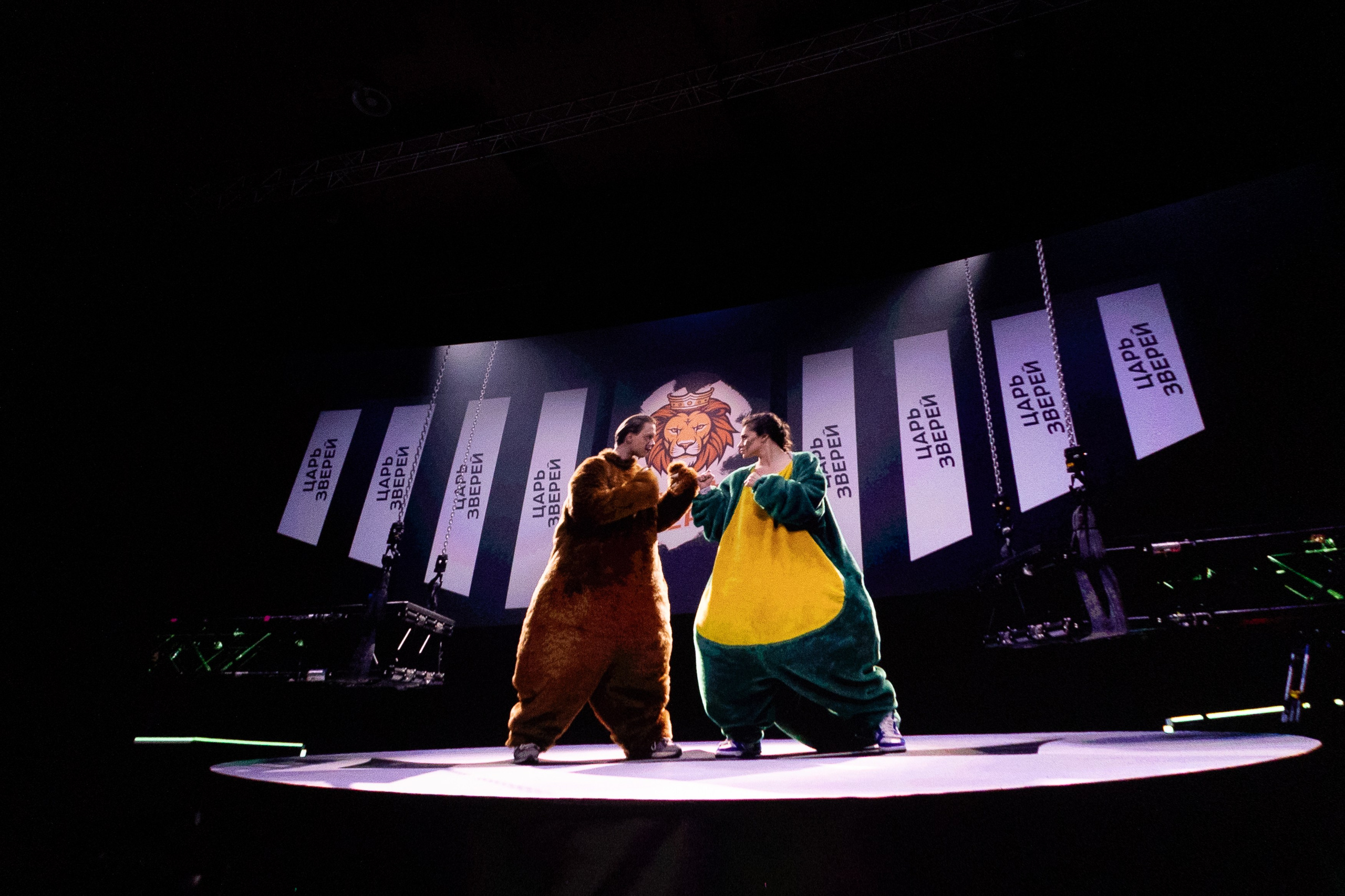 Закрытый показ Шоу. Репортажный фотограф. Москва. Алина Ланская