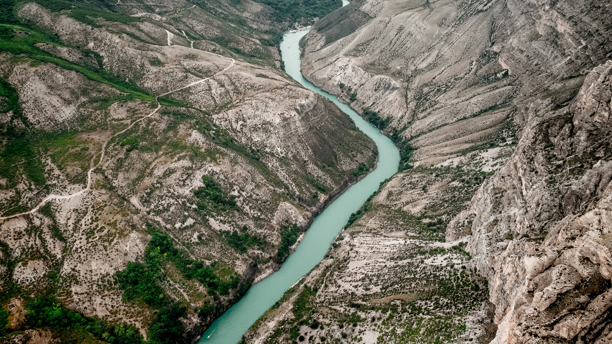 Кавказ: Ростов-на-Дону, Пятигорск, Владикавказ, Махачкала. Фотограф в Хабаровске. Фотография за 24 часа