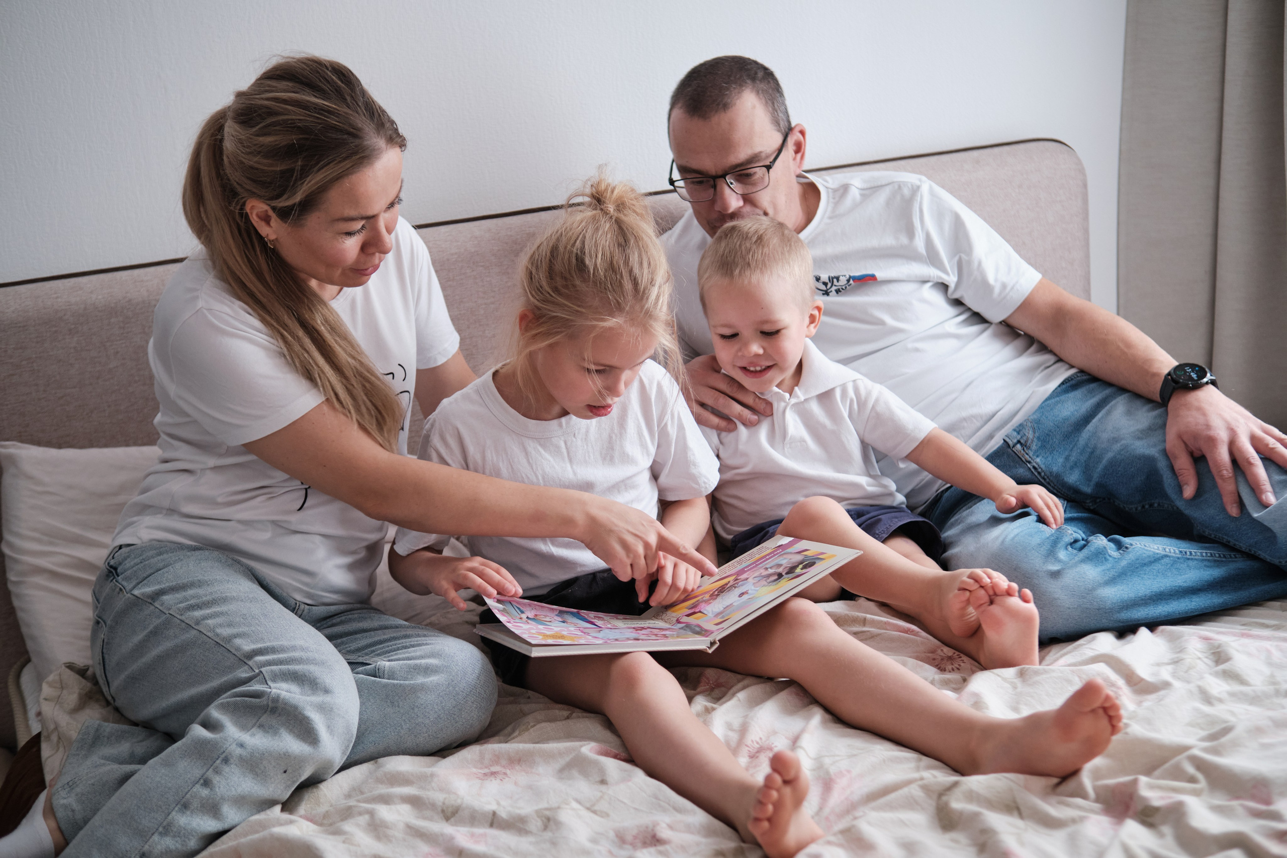 Марина с семьей. Фотограф, психолог и фототерапевт в Екатеринбурге Ольга Неуймина