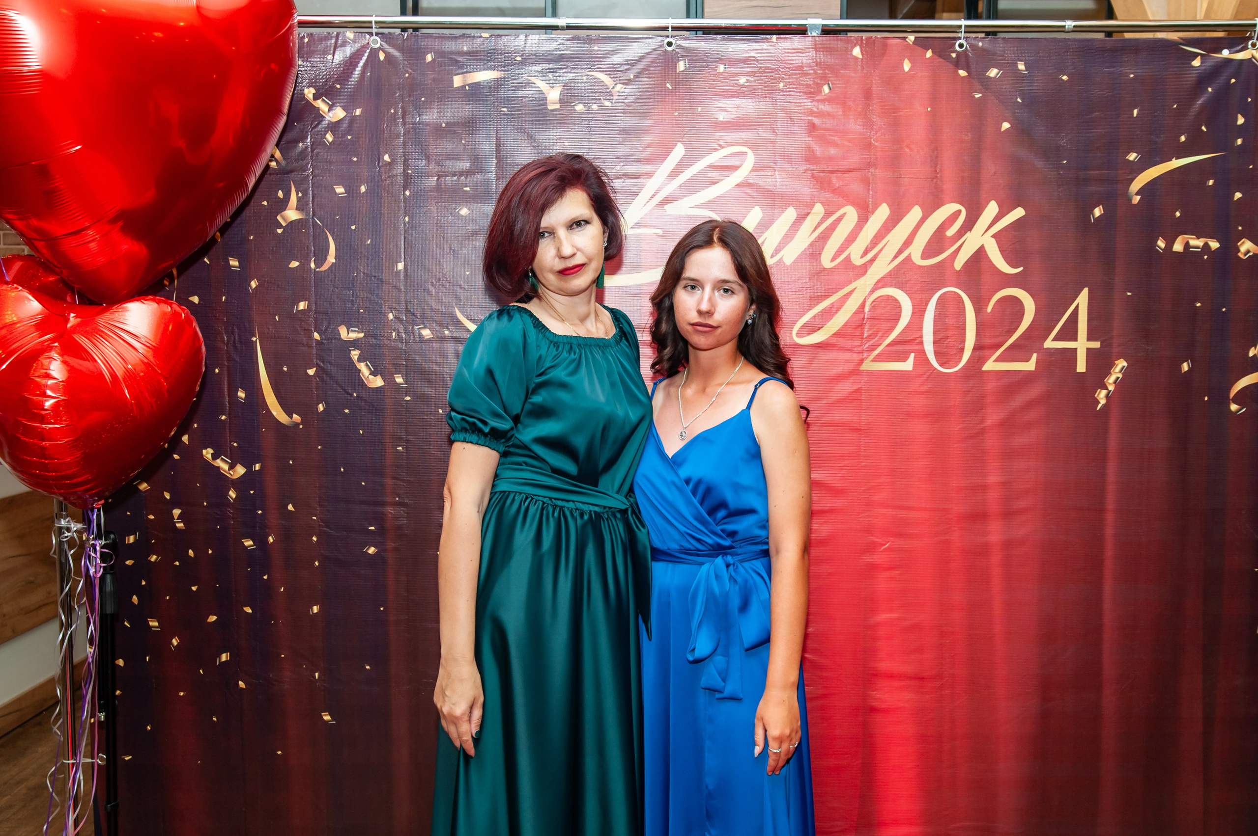 Выпускной МАОУ СОШ № 17 им. Эдуарда Есаяна. Свадебный и семейный фотограф Денис Лукьянов в Краснодаре, Краснодарском крае и Республике Крым