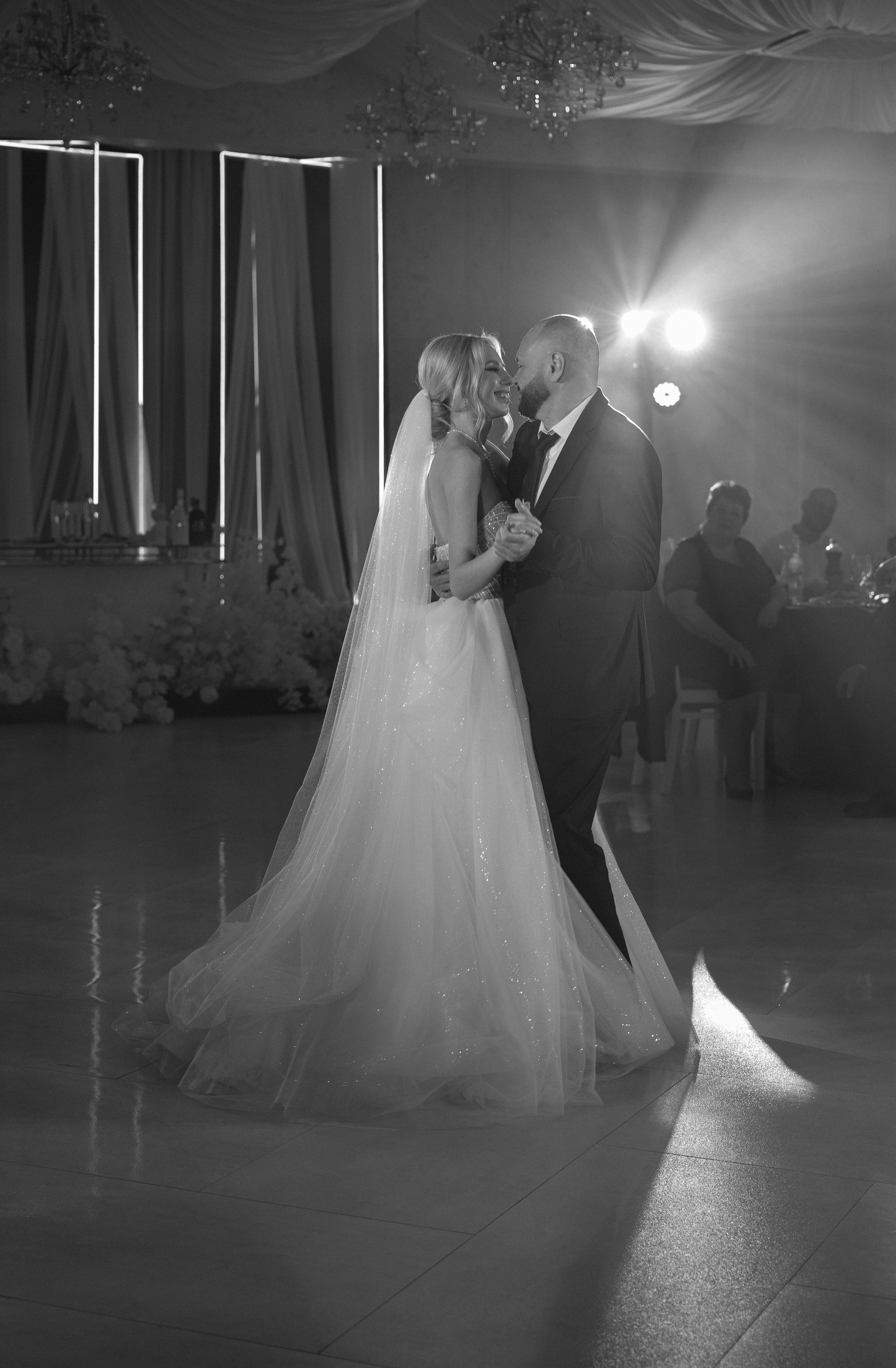 Андрей и Елизавета 05.04.2025. ОРГАНИЗАТОР МЕРОПРИЯТИЙ ОКСАНА МАНУЗИНА ШАХТЫ I РОСТОВ I РОСТОВСКАЯ ОБЛАСТЬ