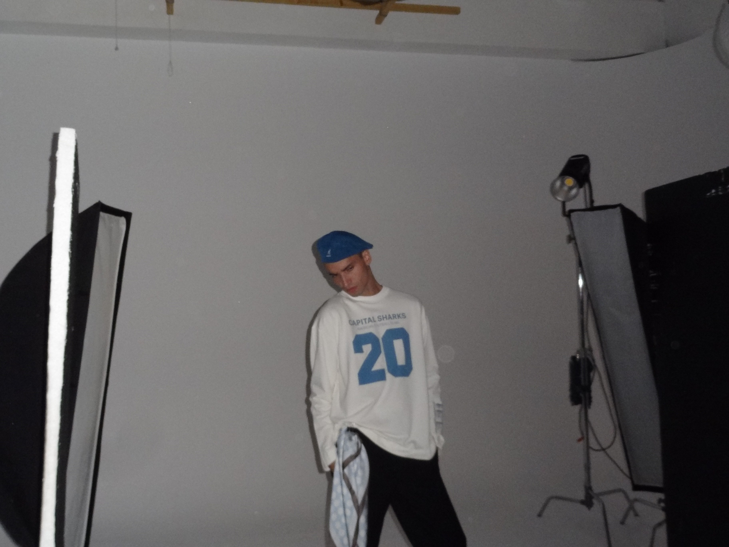 выходила как ассистент стилиста