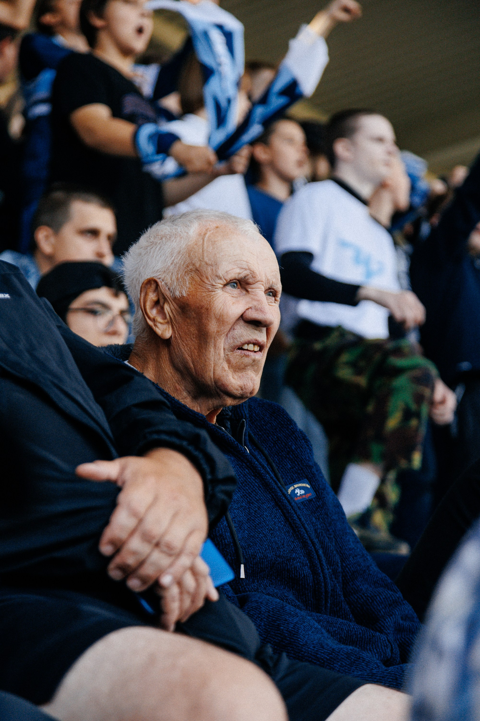 ФК ЧЕЛЯБИНСК Х ФК ВОЛГА. Репортажный фотограф Макс Брагин